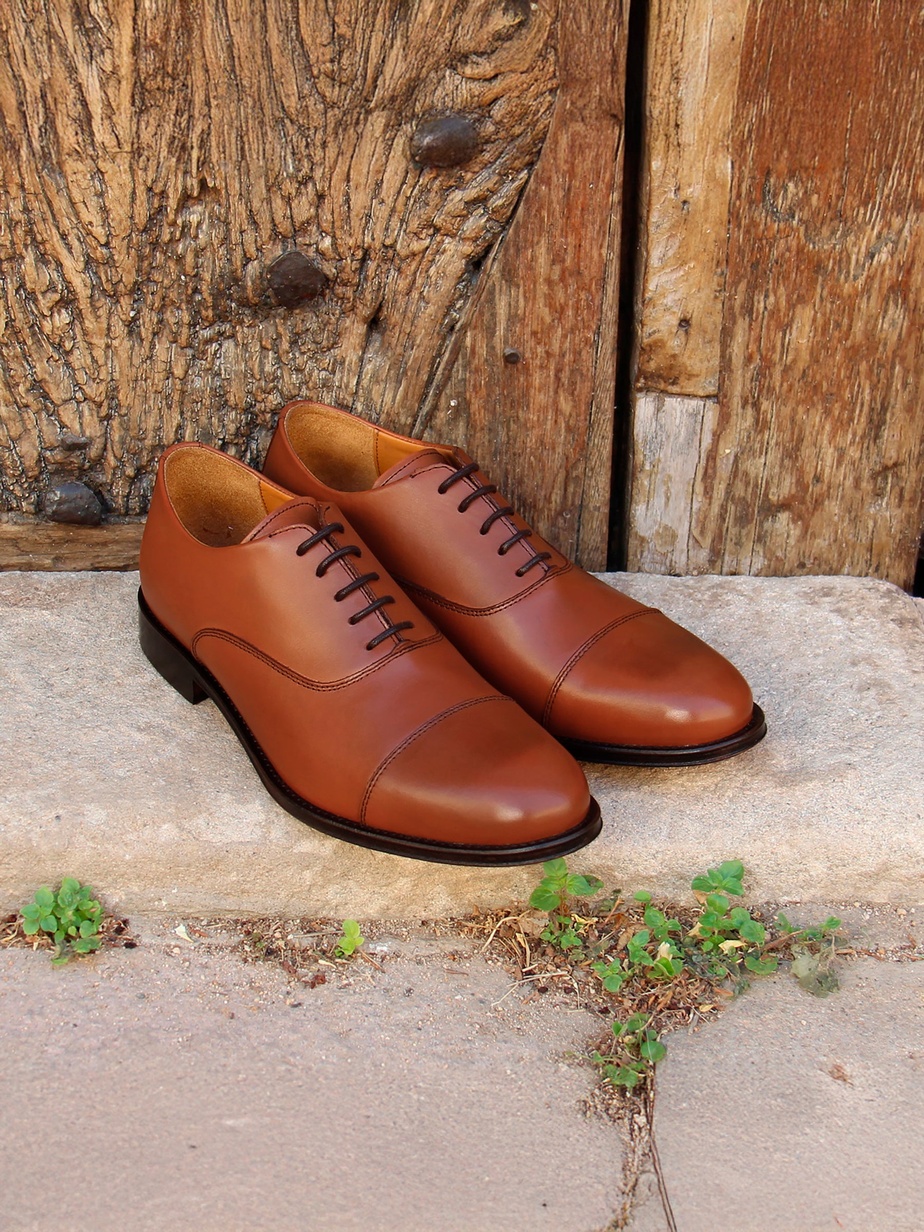 vue posée richelieu oxford cuir cognac jules jenn
