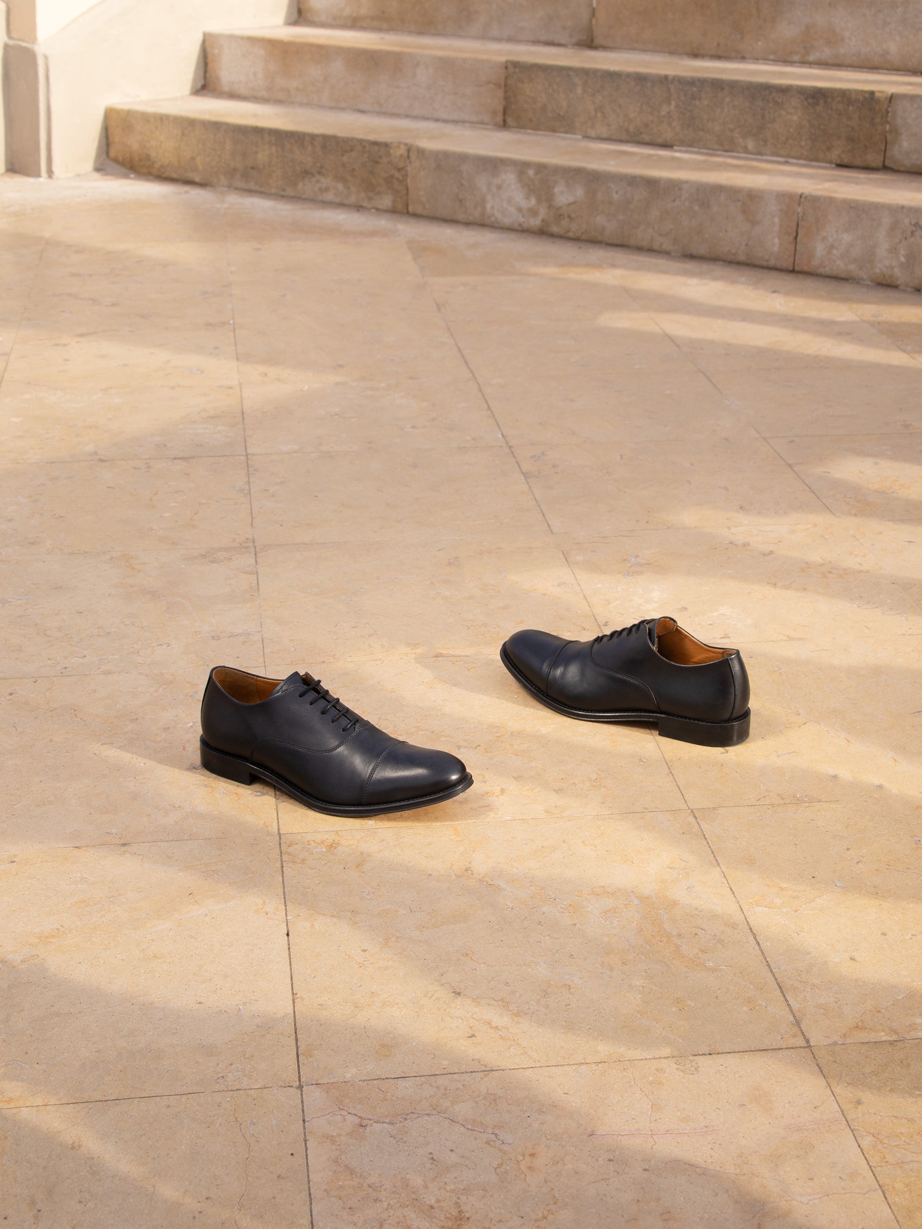 vue posée richelieu oxford cuir noir jules jenn