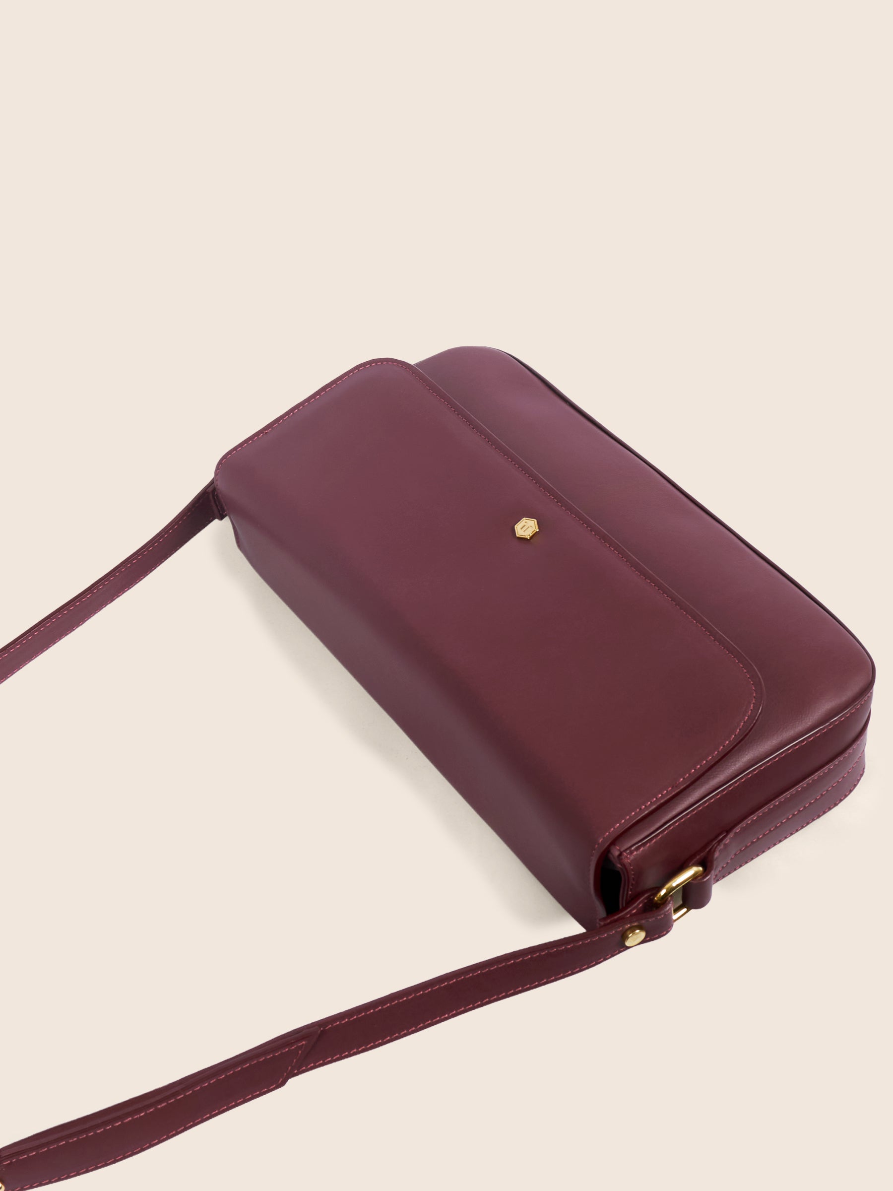 sac baguette cuir bordeaux vue dessus jules jenn