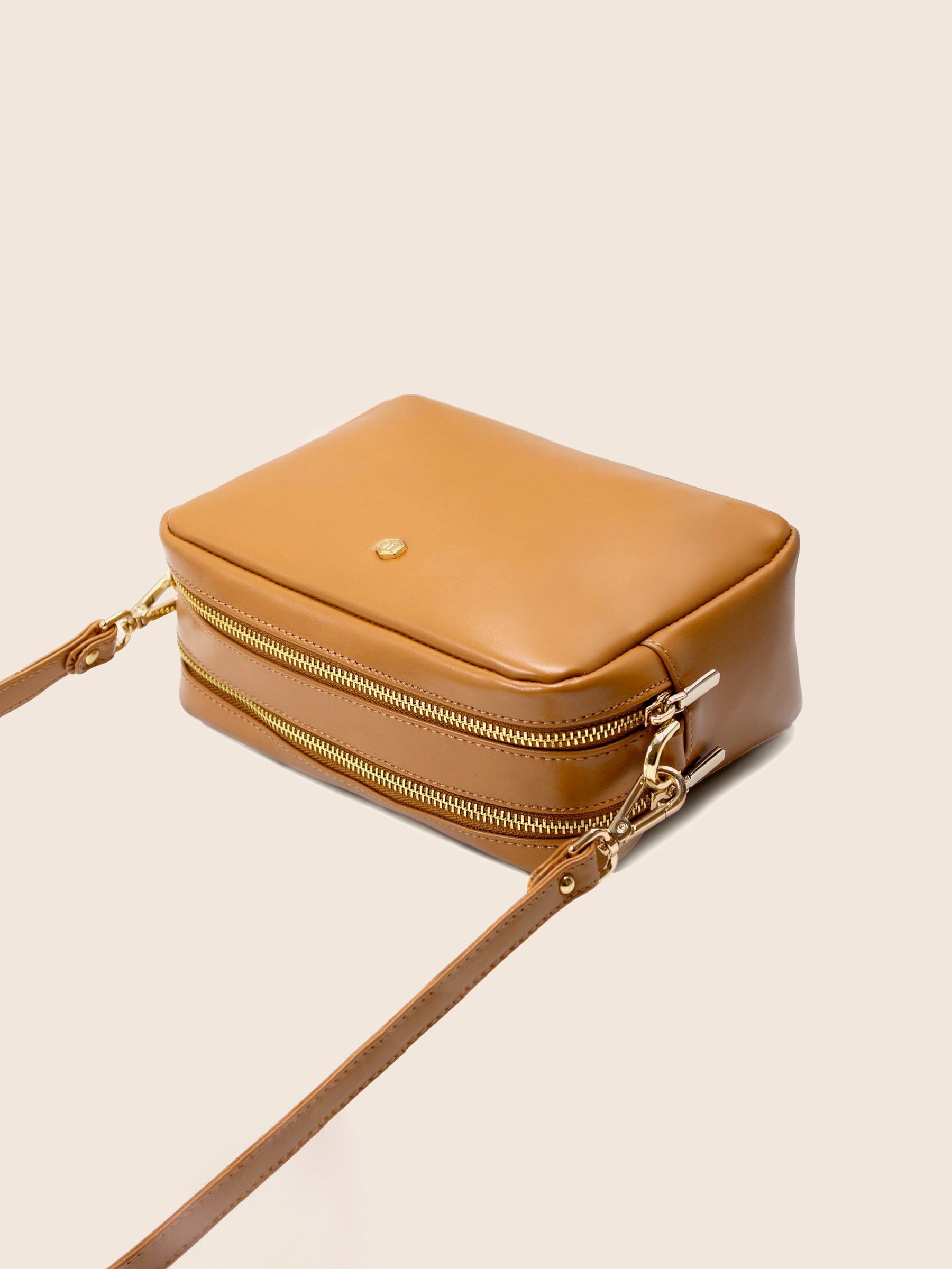 vue dessus sac gabrielle cuir camel jules jenn