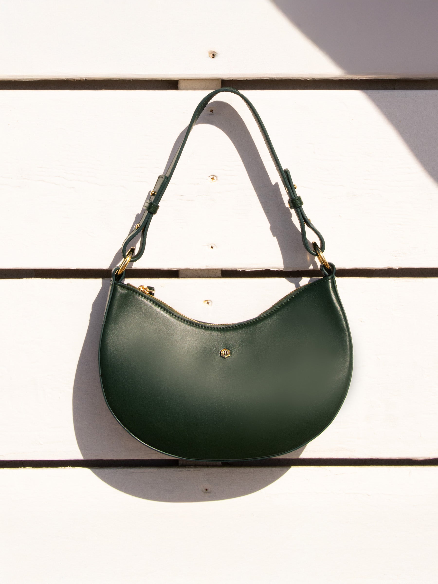 vue posée sac hobo cuir vert jules jenn