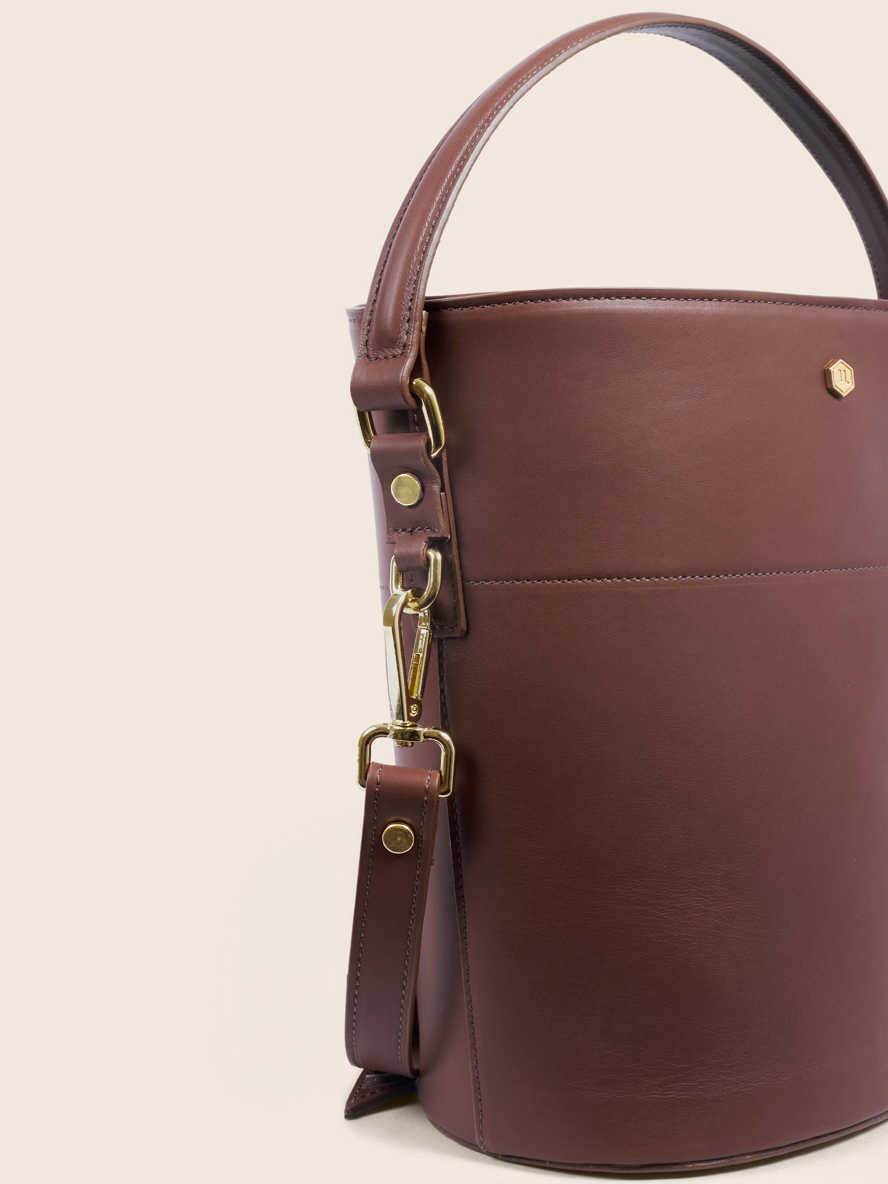 sac sceau cuir marron vue detail jules jenn