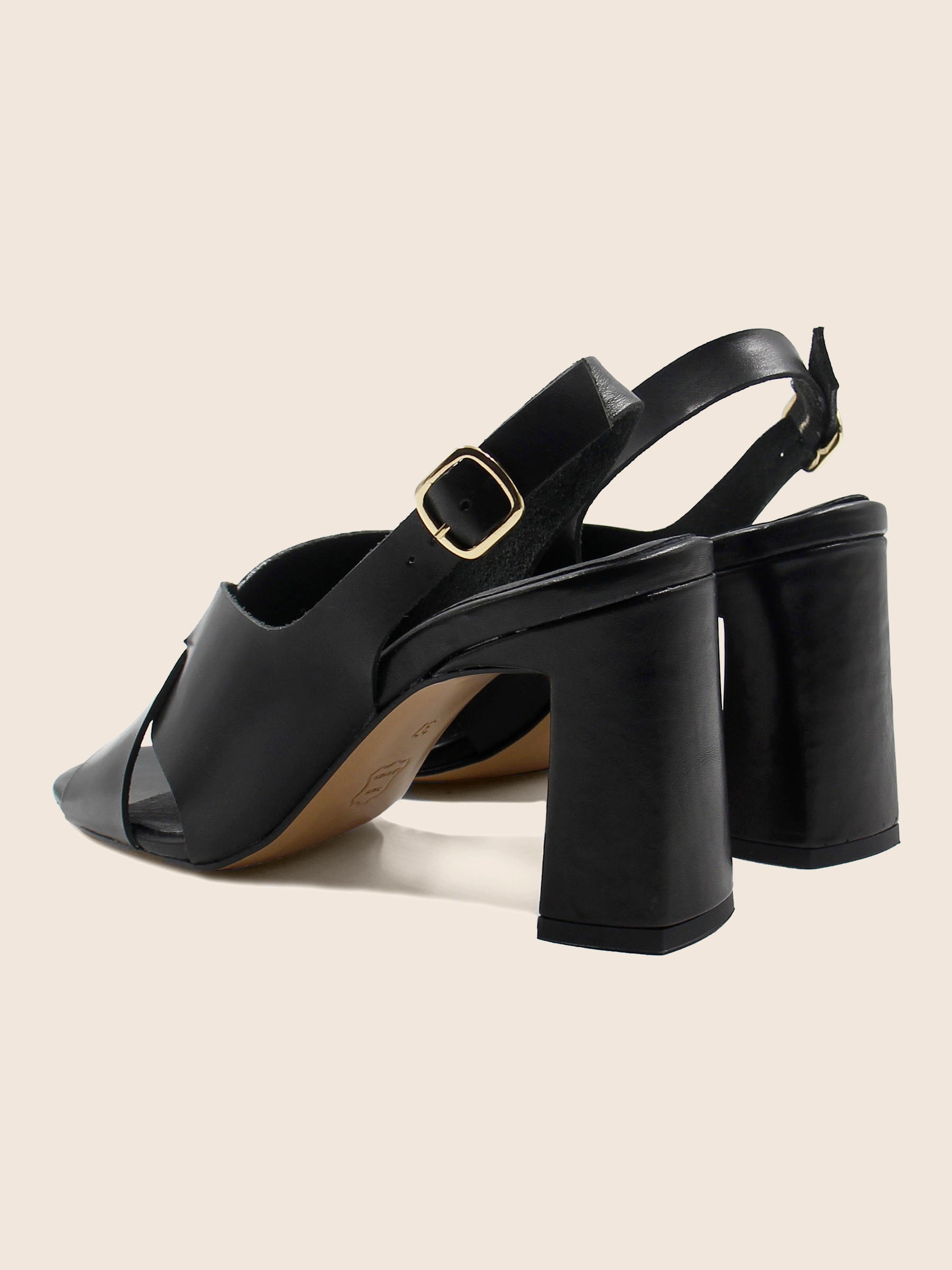 vue arriere sandales graphiques cuir tannage vegetal noir jules jenn