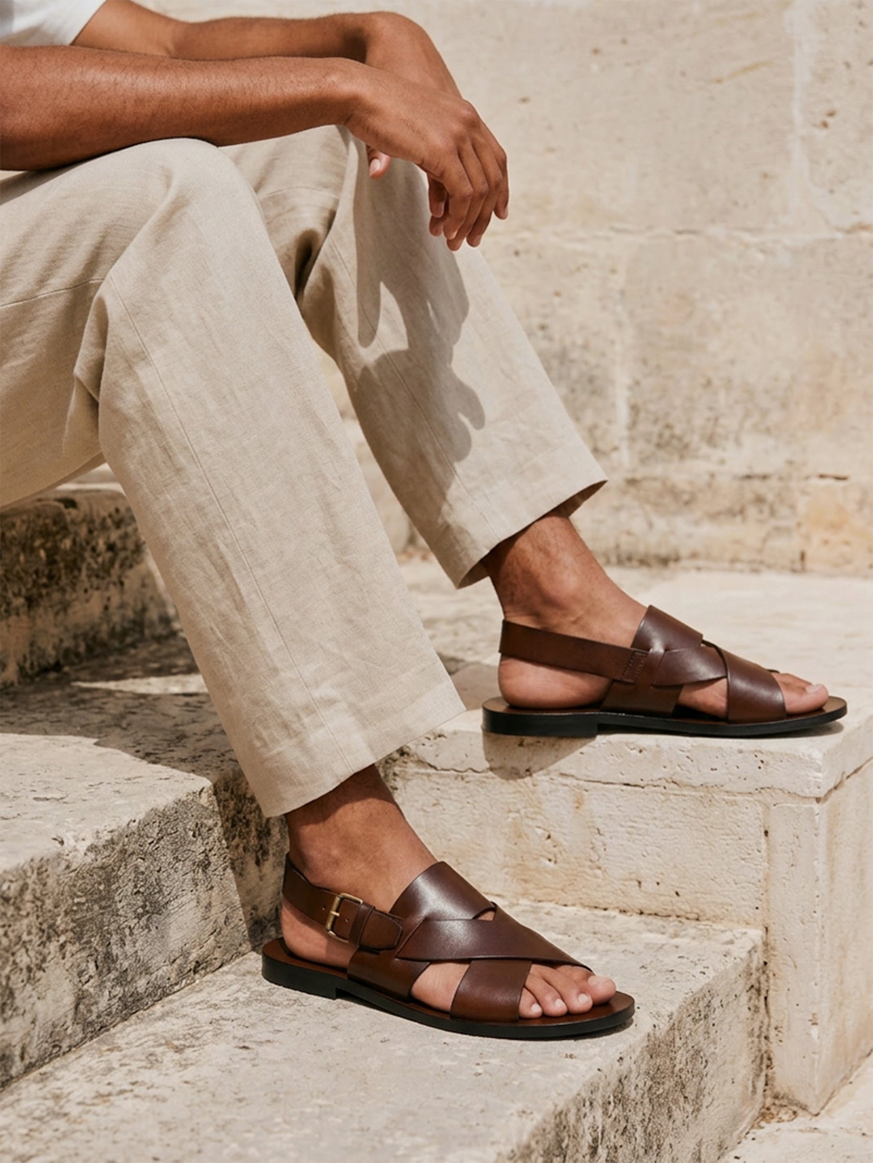 photo vue portée sandales homme cuir marron jules jenn