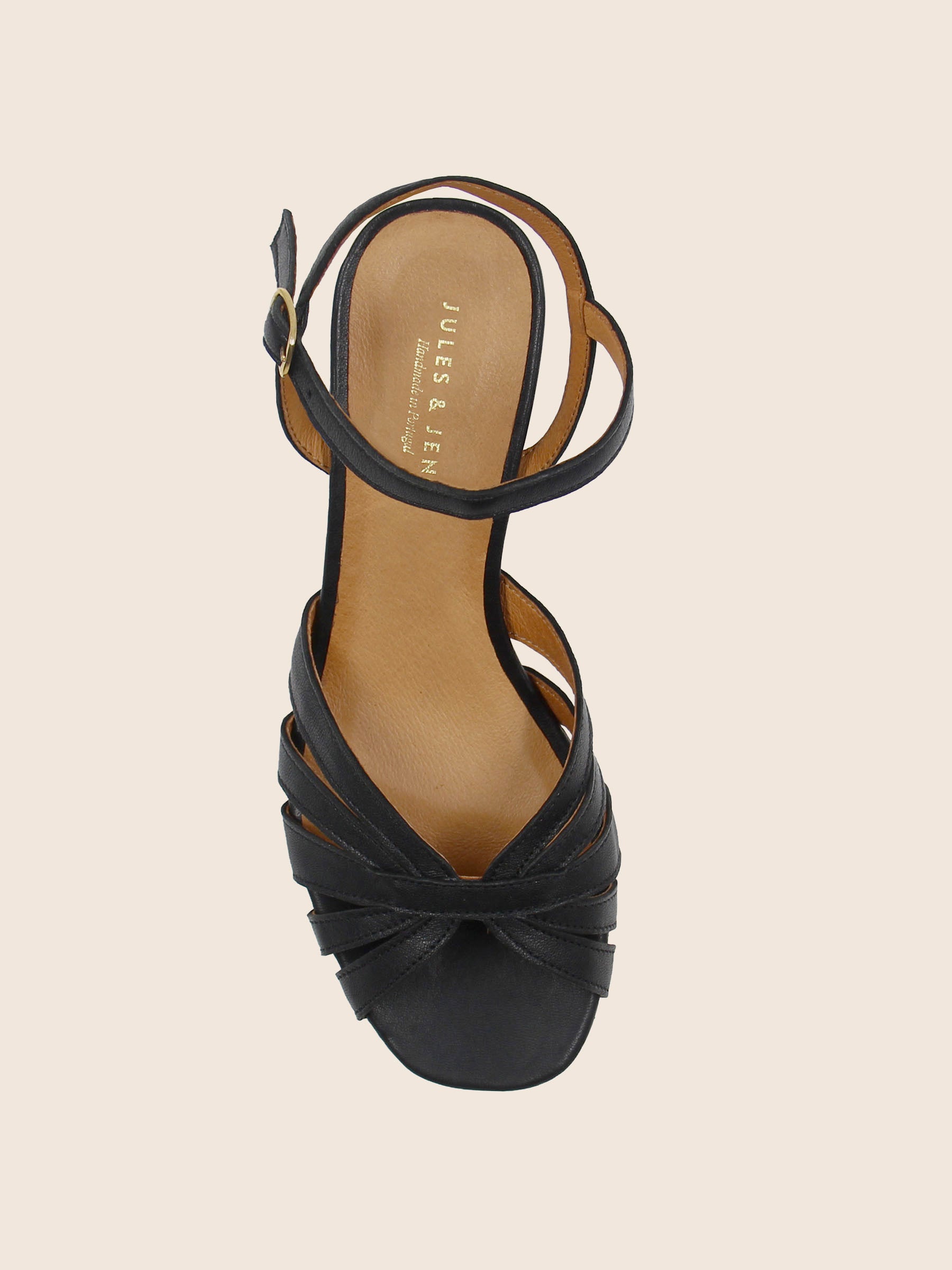 vue dessus sandales moyen talon brides cuir noir jules & jenn