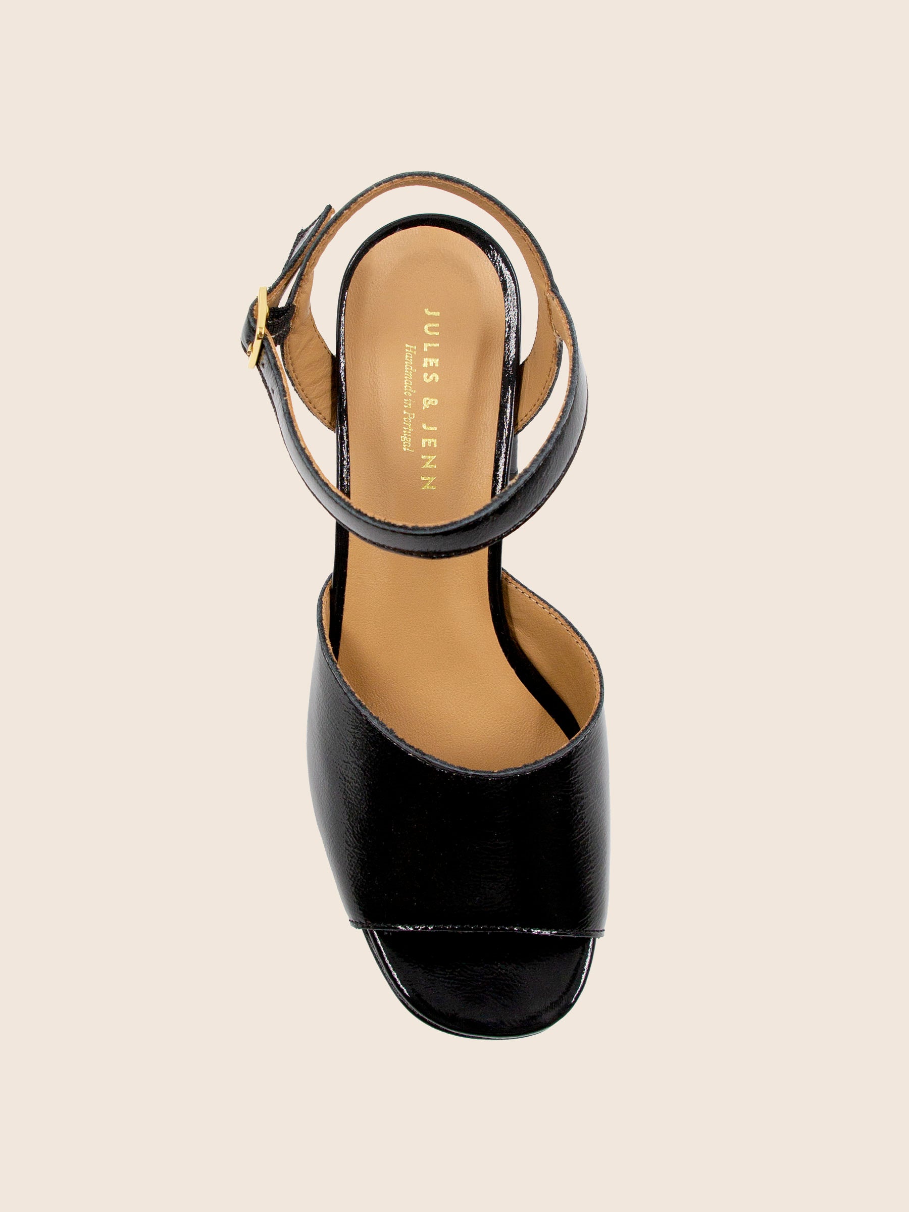 vue dessus sandales plateforme cuir vernis noir jules jenn