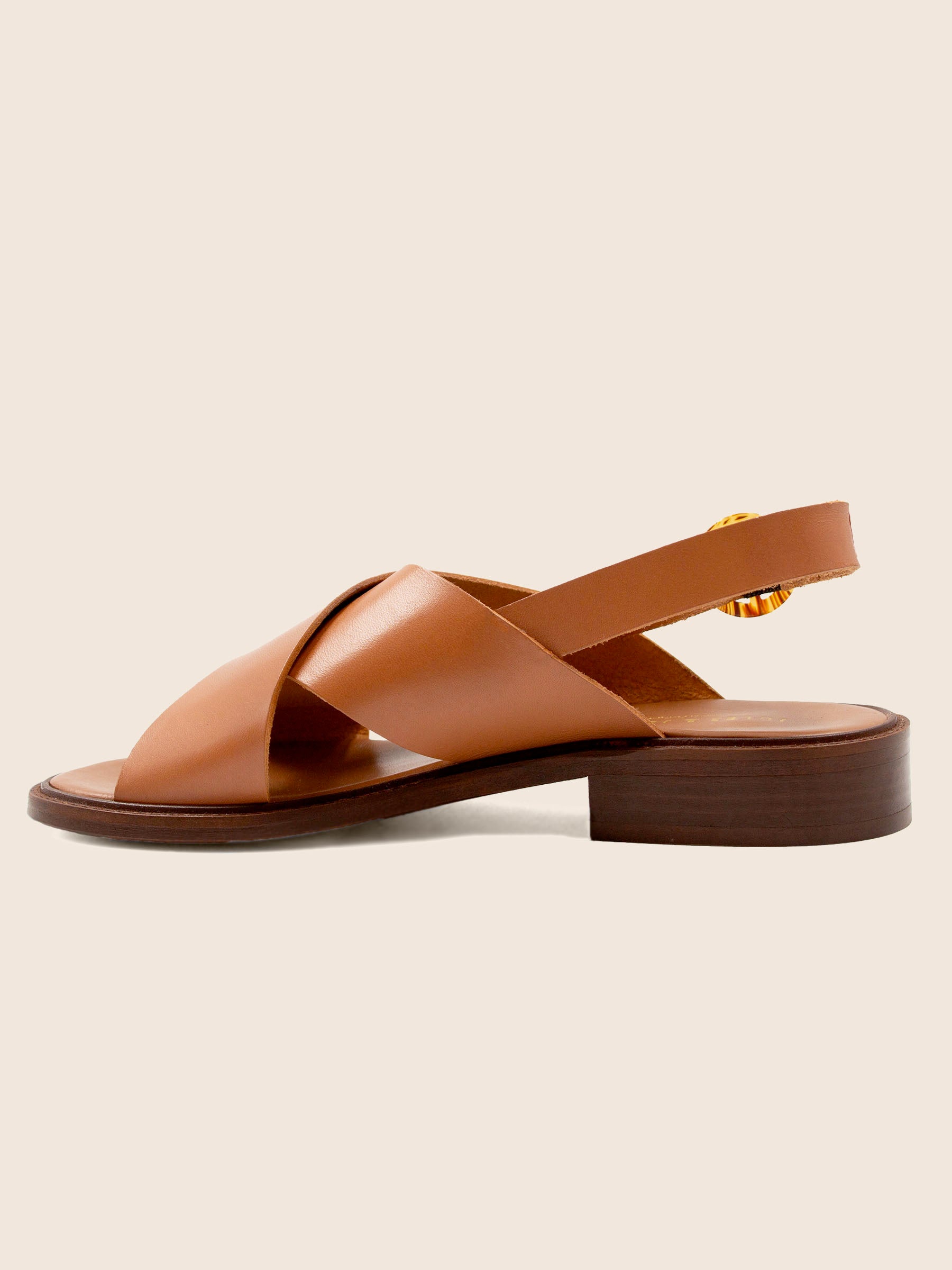 Sandales boucle écaille cuir cognac