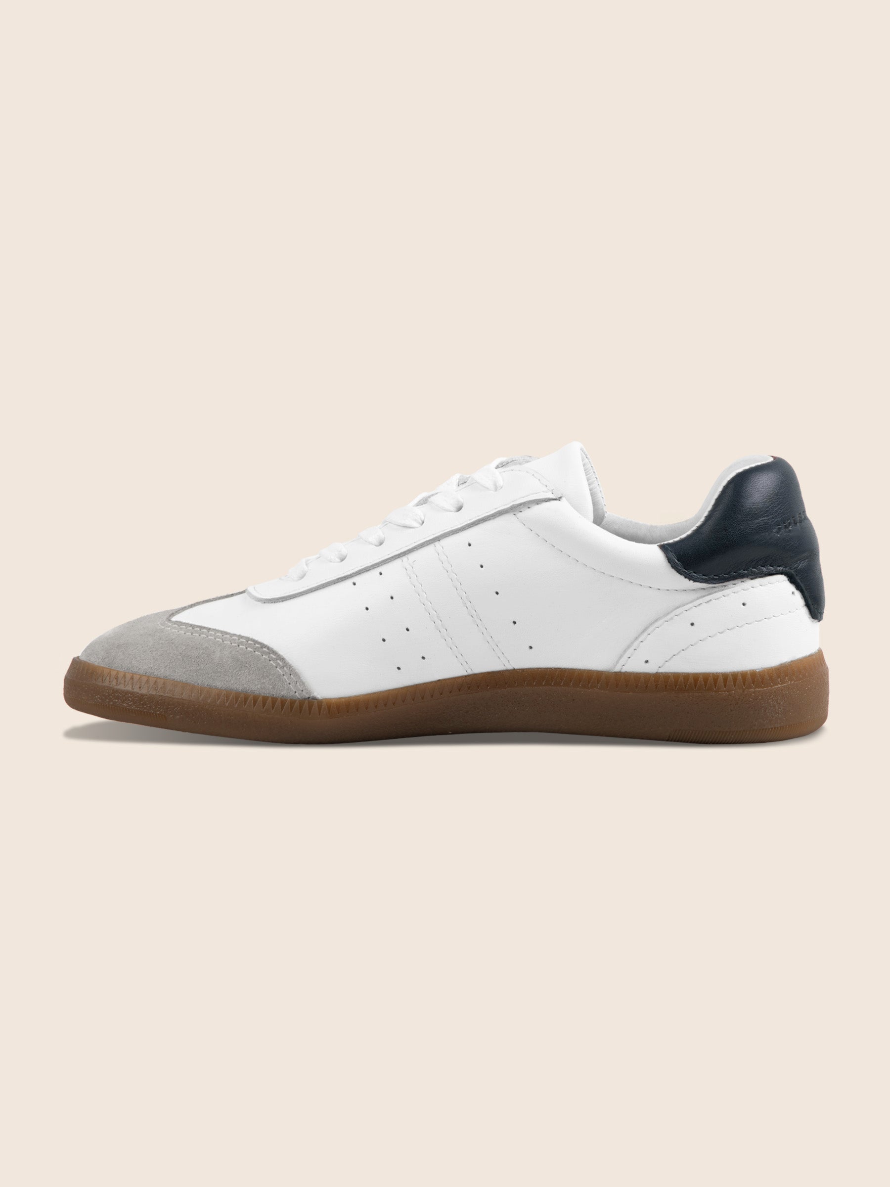 vue intérieur tennis lacet cuir blanc et gris jules jenn