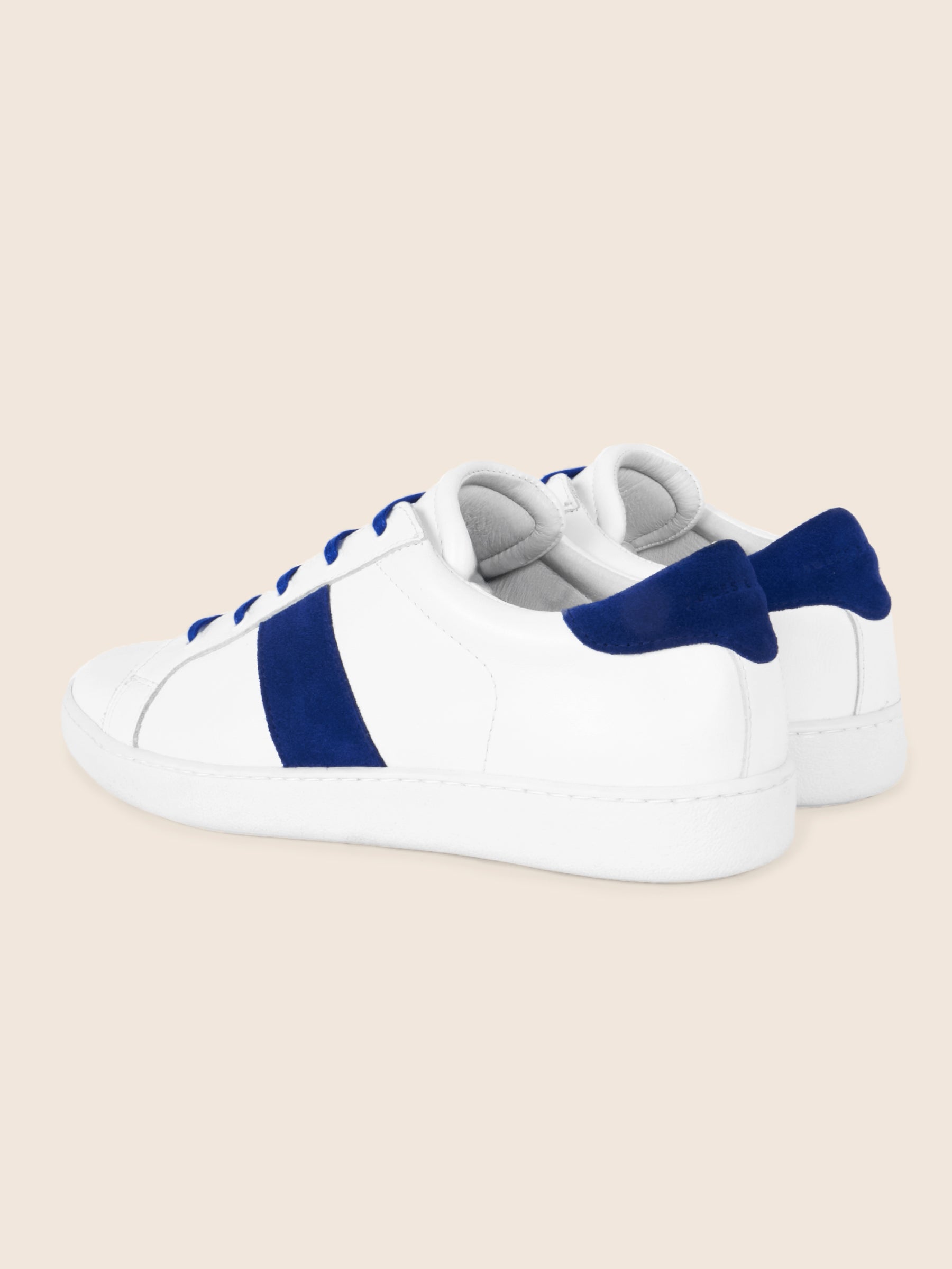 vue arriere tennis lacet cuir blanc bleu jules jenn