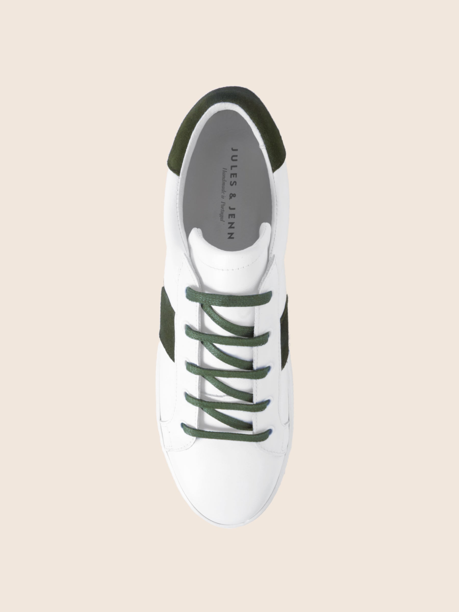 vue dessus tennis lacet cuir blanc kaki jules jenn