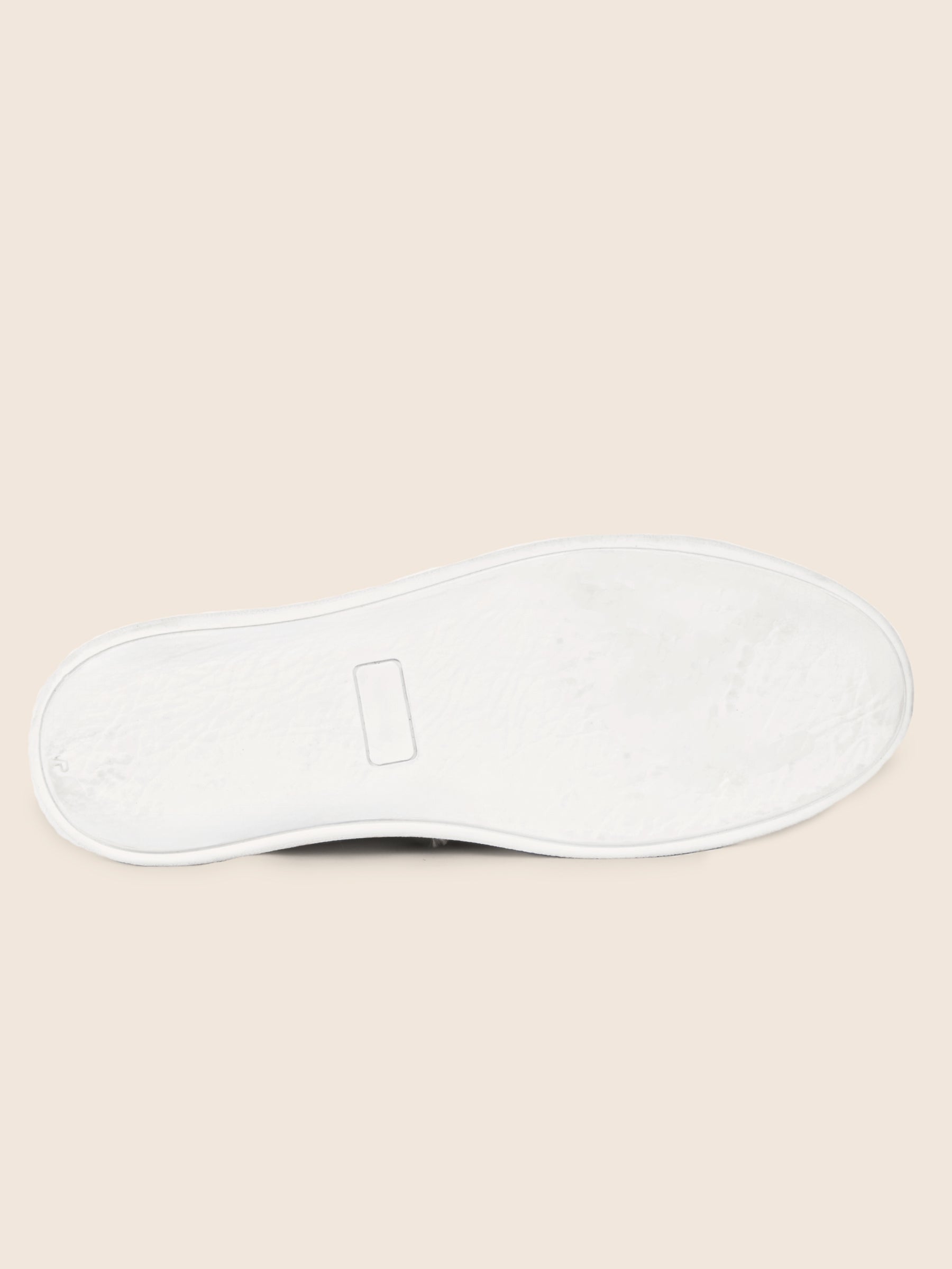 vue dessous tennis lacet cuir blanc kaki jules jenn