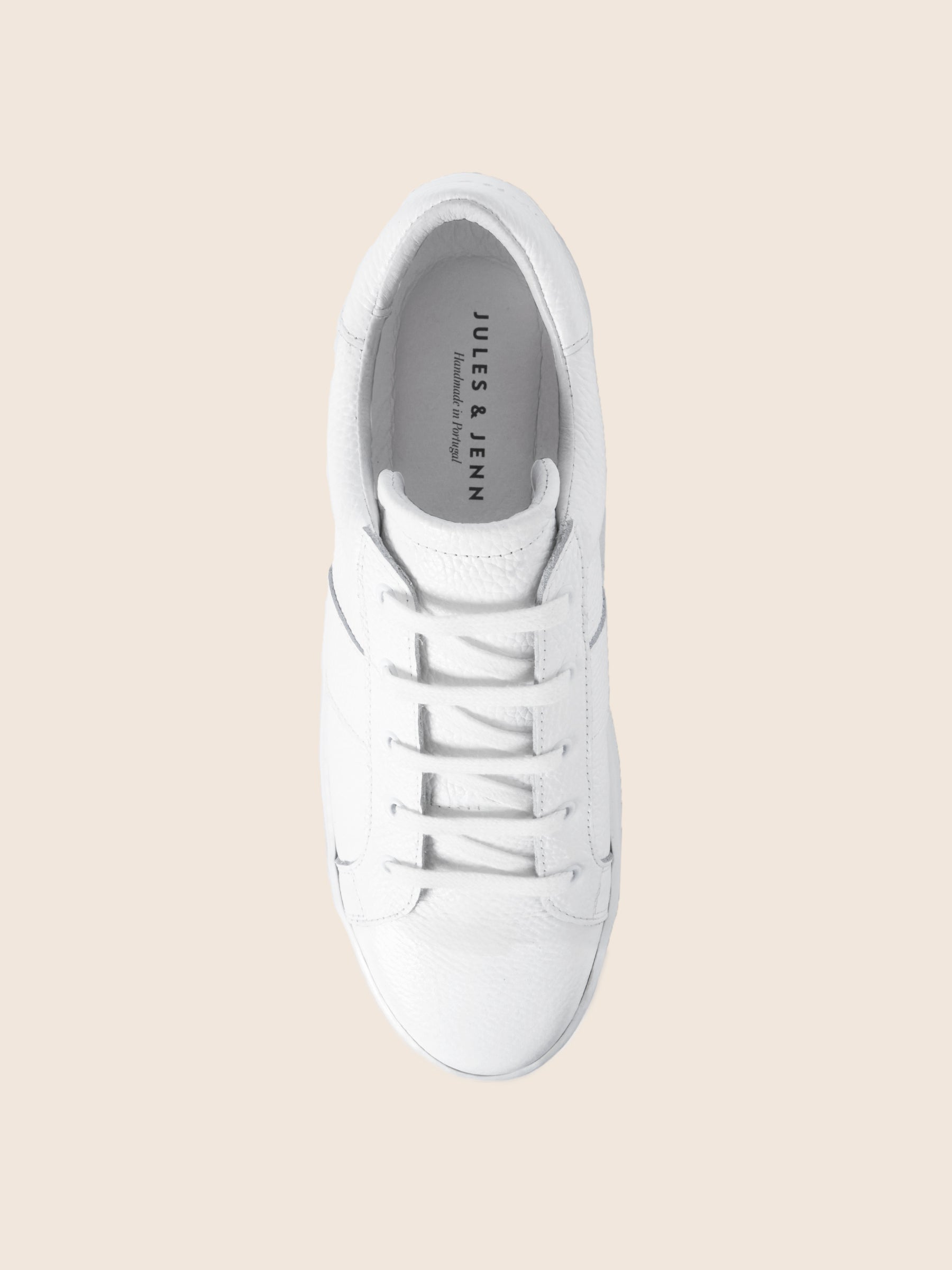 vue dessus tennis lacet cuir grainé blanc jules jenn