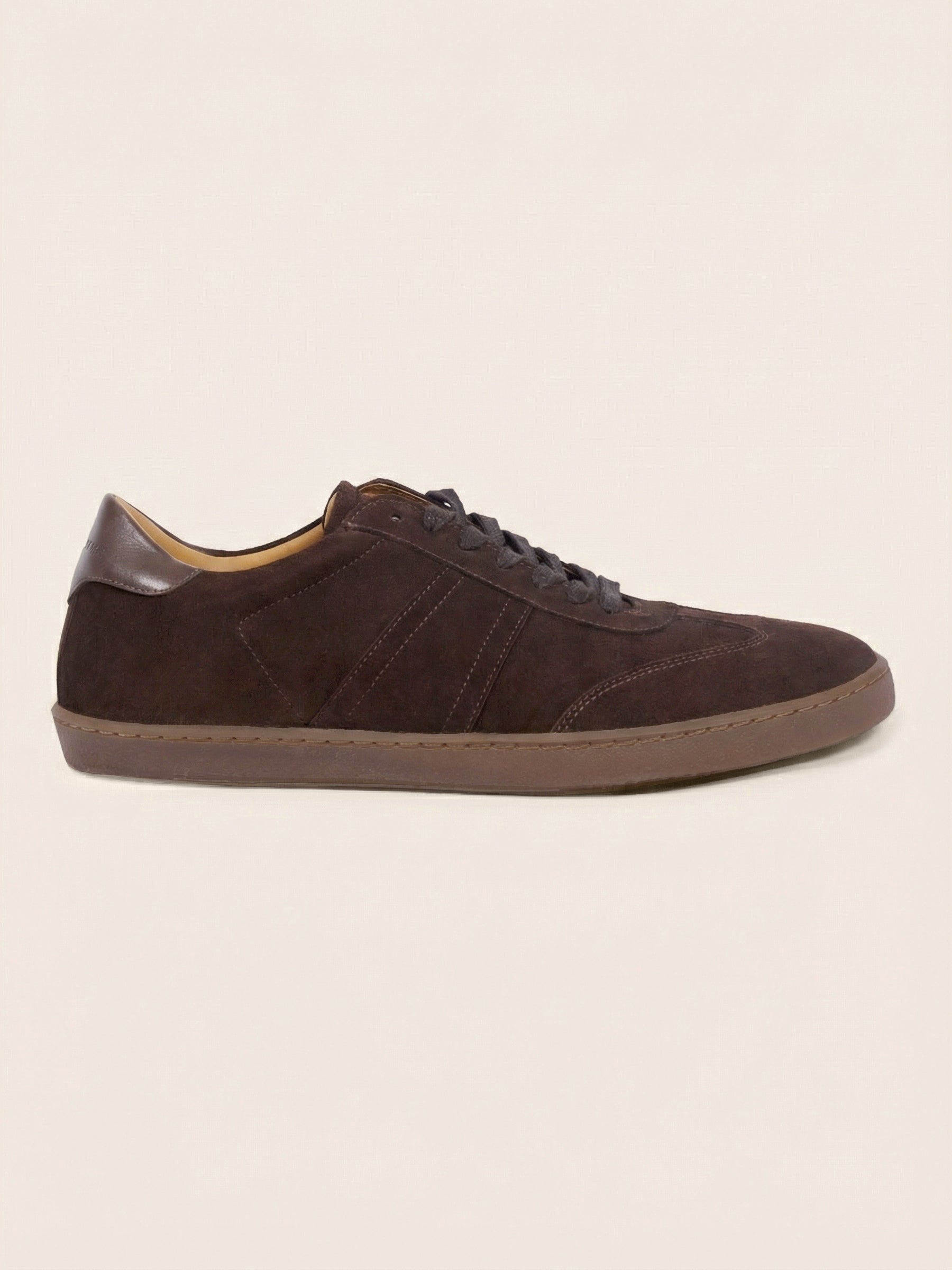 photo vue profil tennis lacet basile cuir daim marron jules jenn