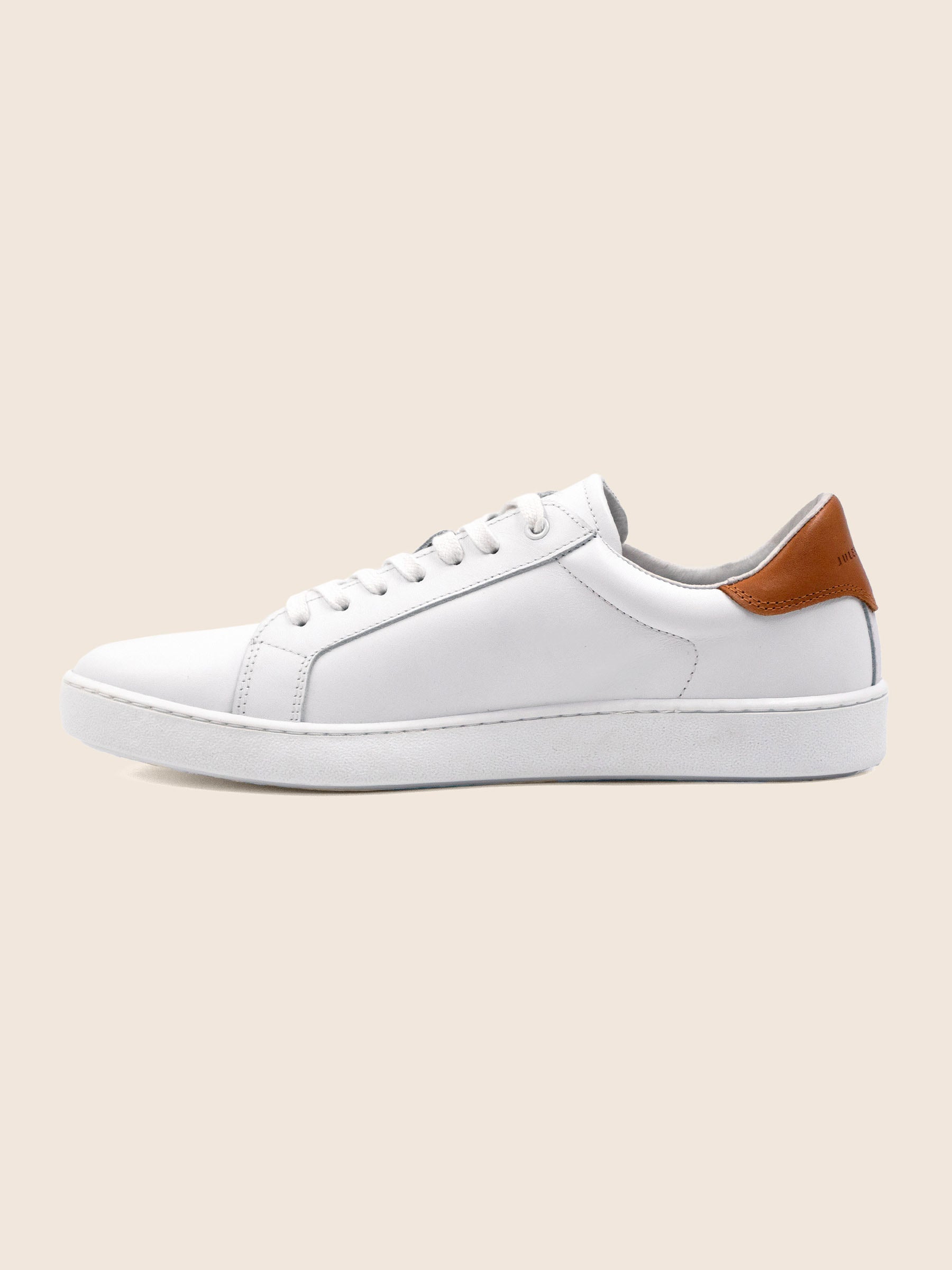 vue interieur tennis lacet homme cuir blanc jules & jenn