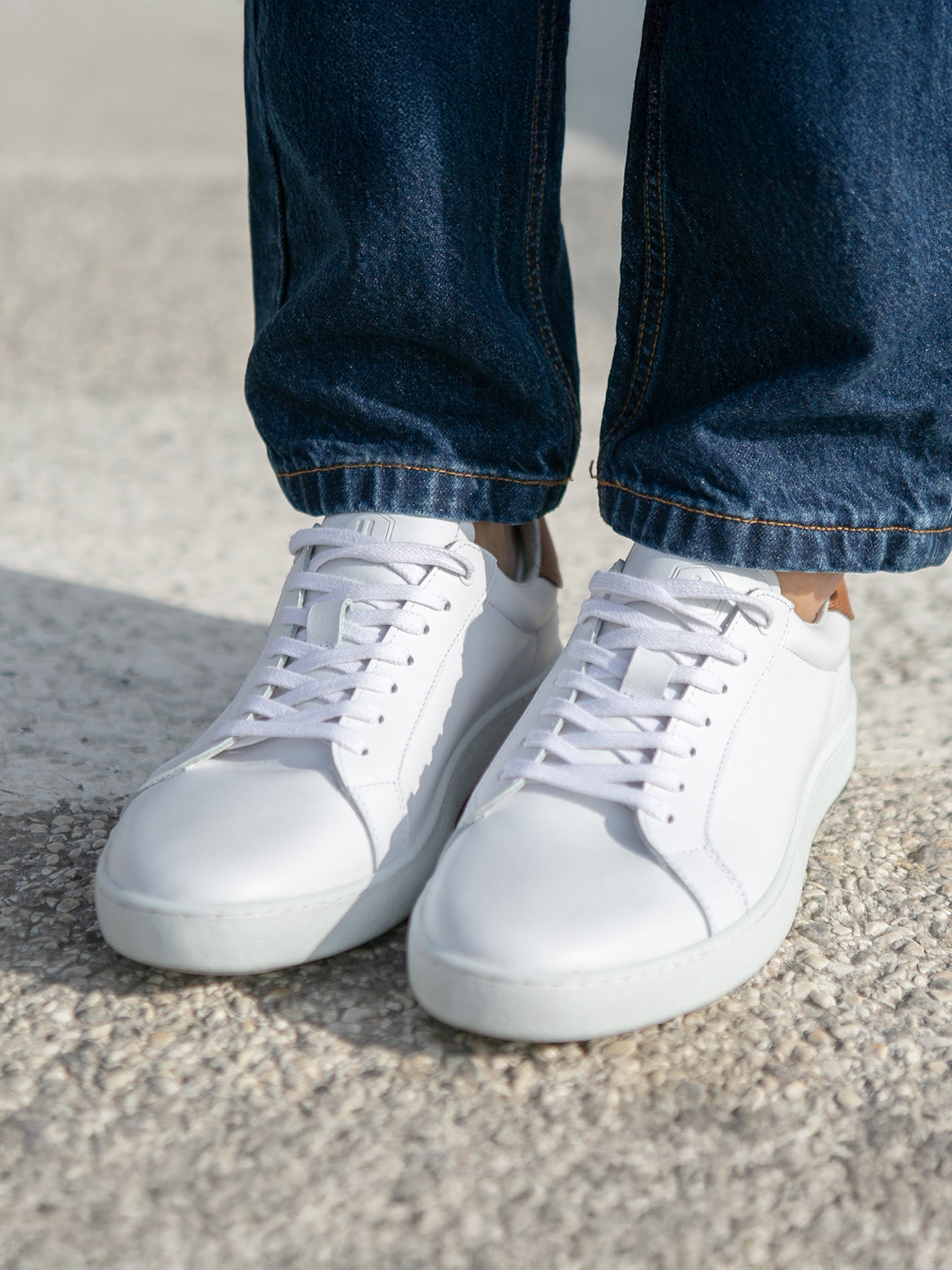 vue portée tennis lacet homme cuir blanc jules & jenn