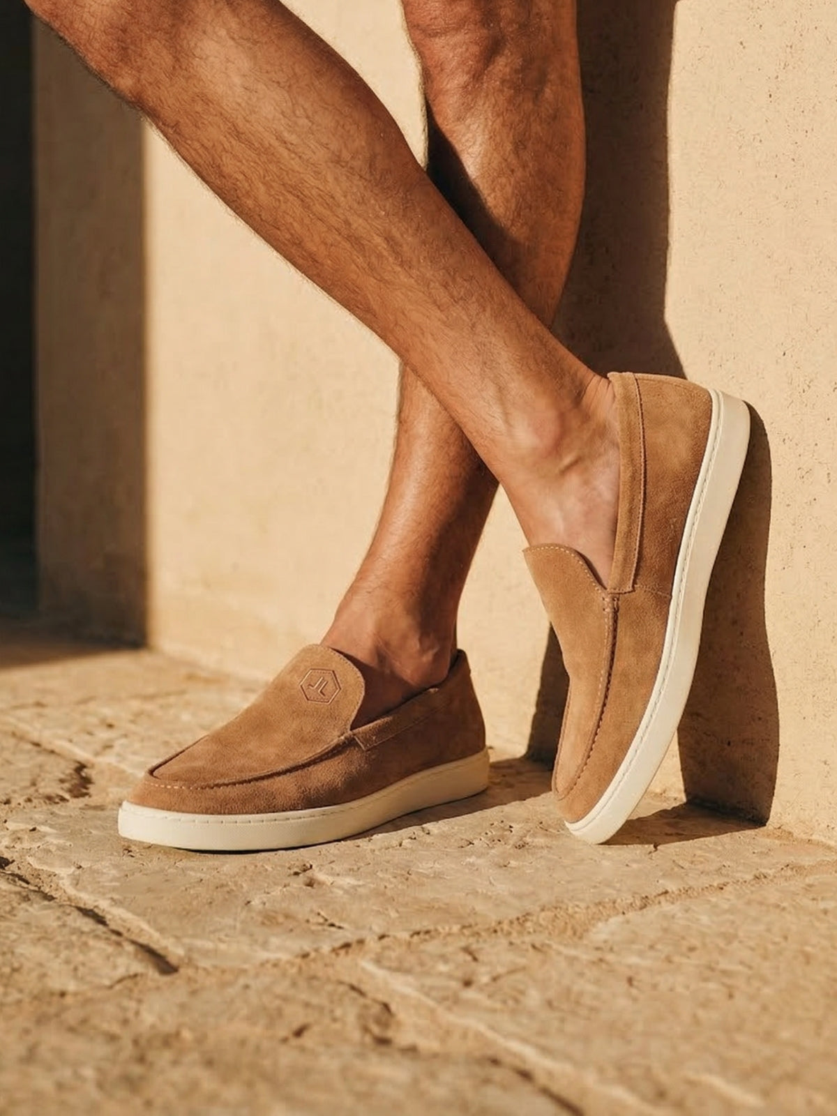 Mocassins sport Hugo pour homme en cuir daim cognac  – JULES & JENN