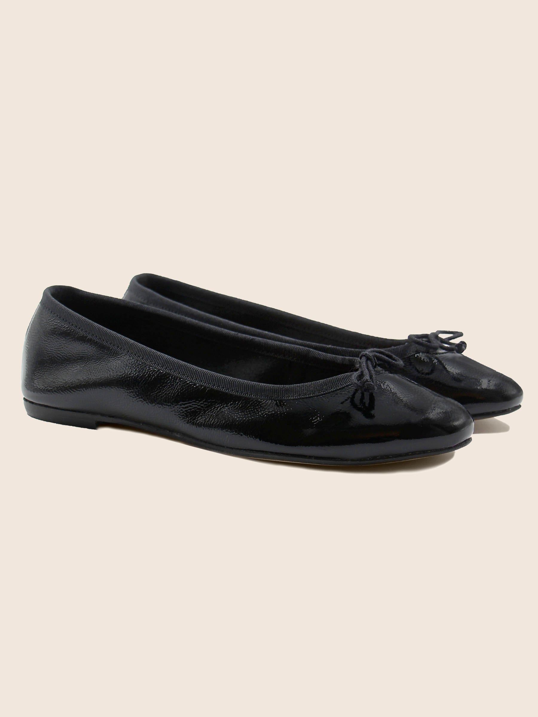 ballerines classiques cuir brillant noir jules & jenn