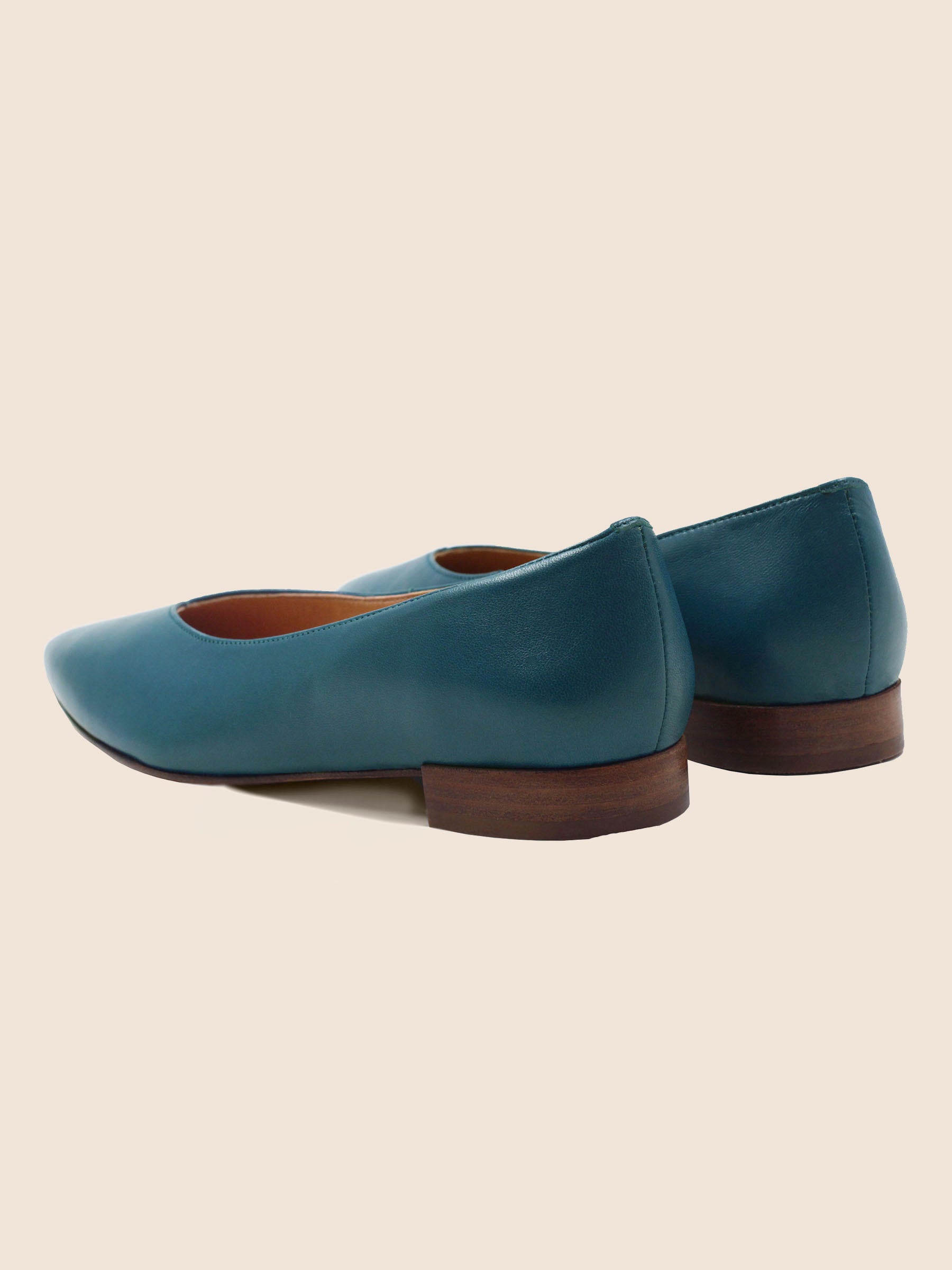 vue arrière ballerines cuir bleu jules & jenn