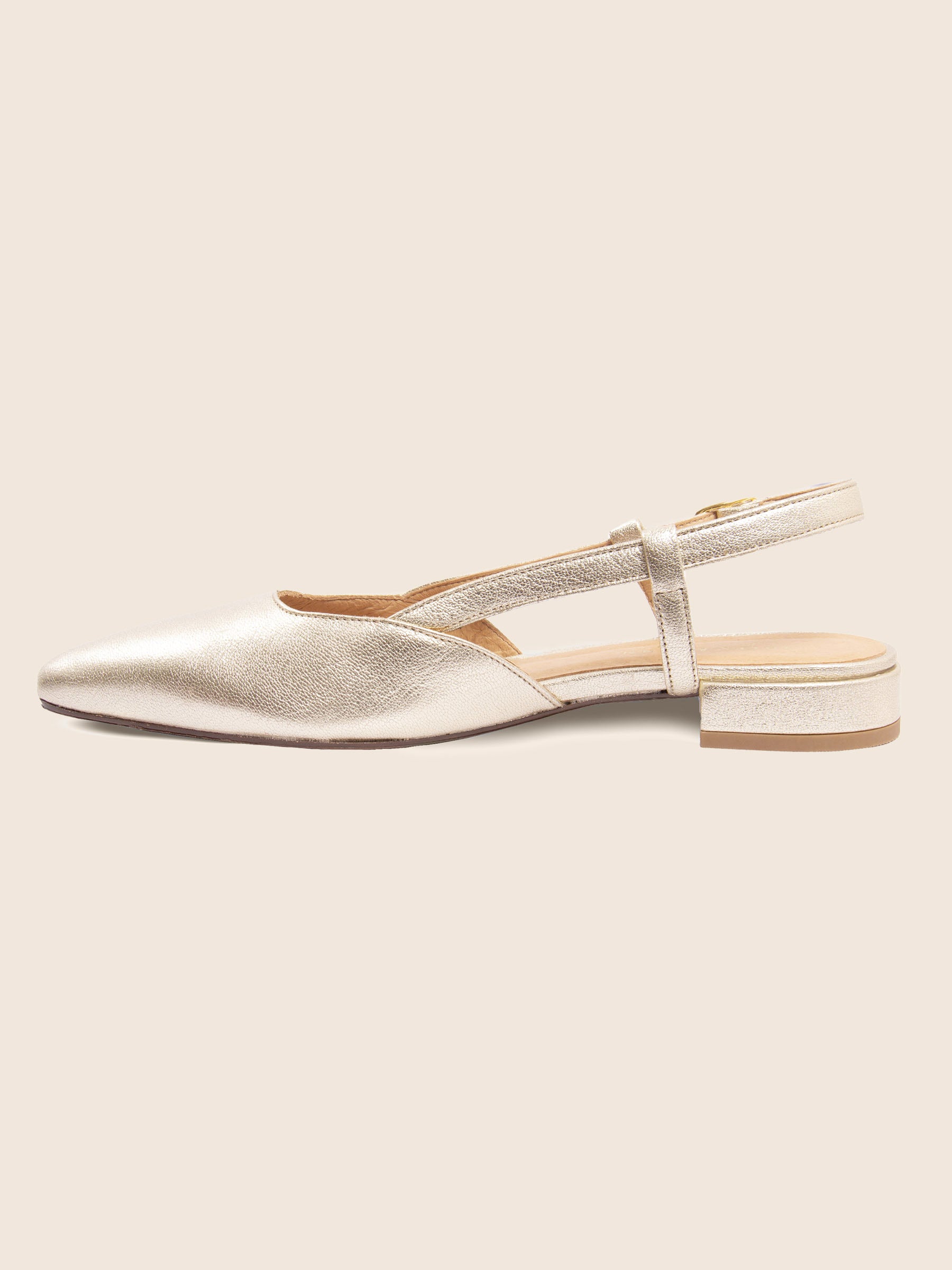 vue interieure ballerines slingback cuir metallise dore jules & jenn