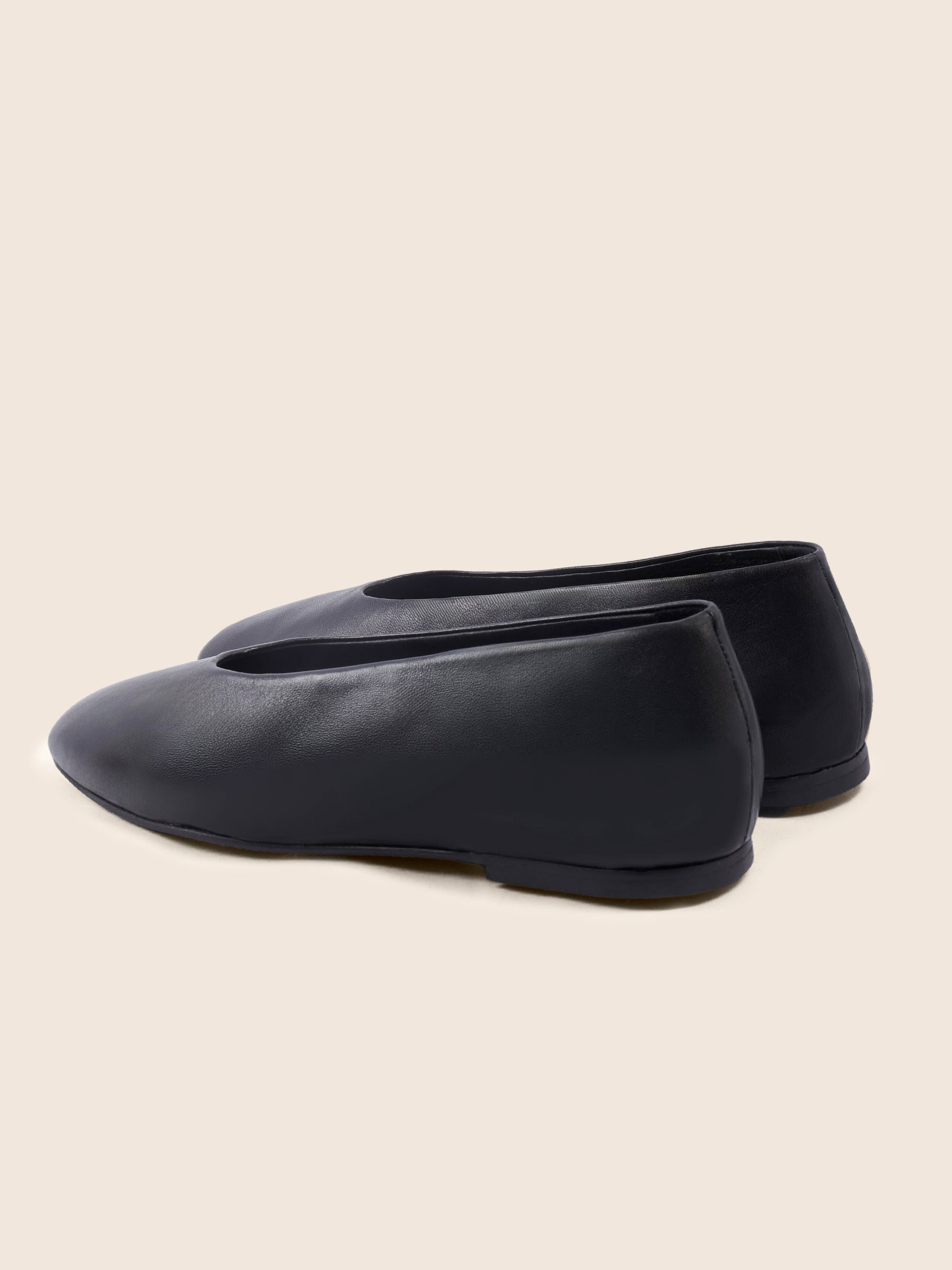 vue arriere ballerines souples paola cuir noir jules & jenn