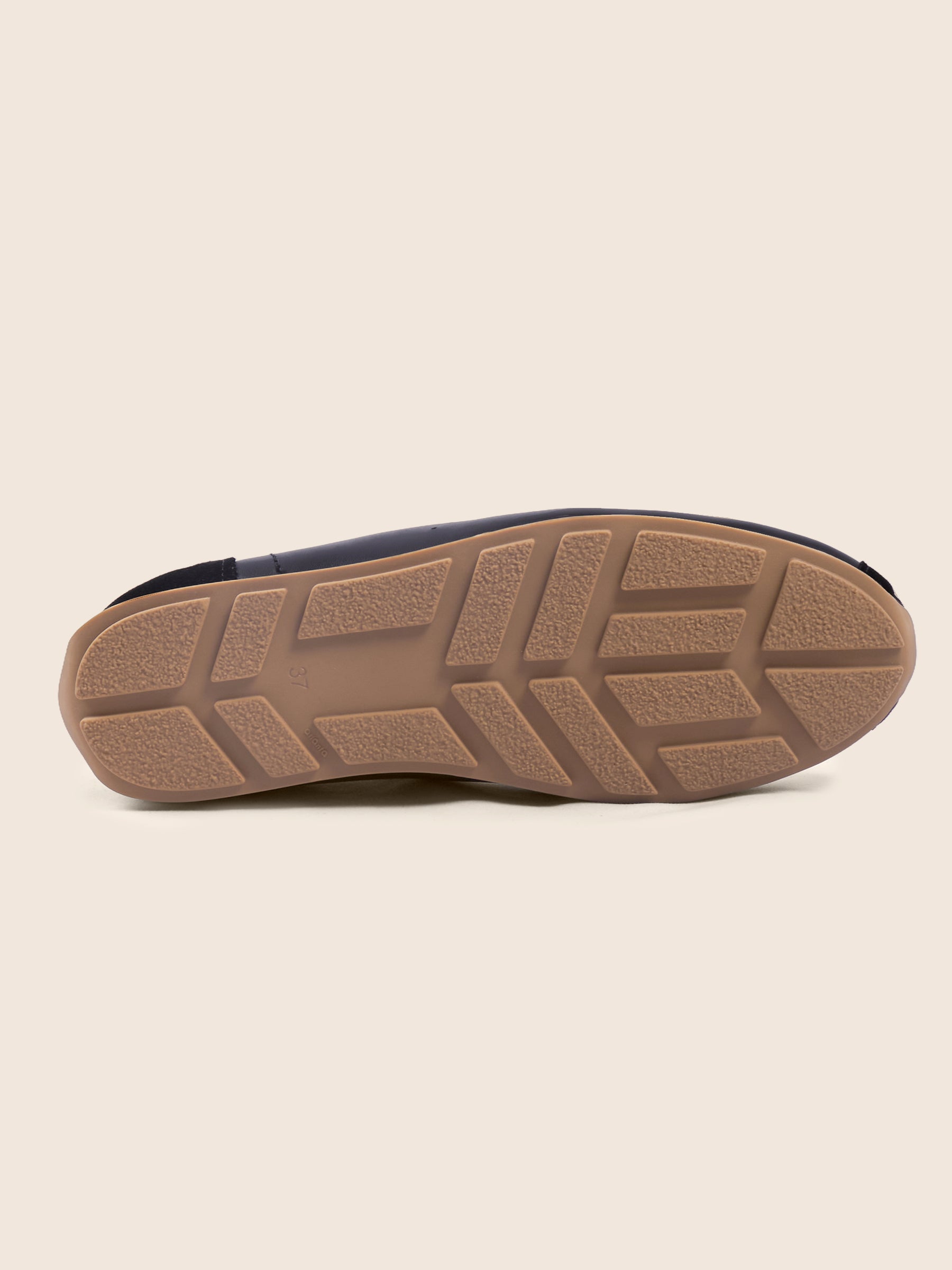 vue dessous baskets fines sofia cuir daim noir jules & jenn