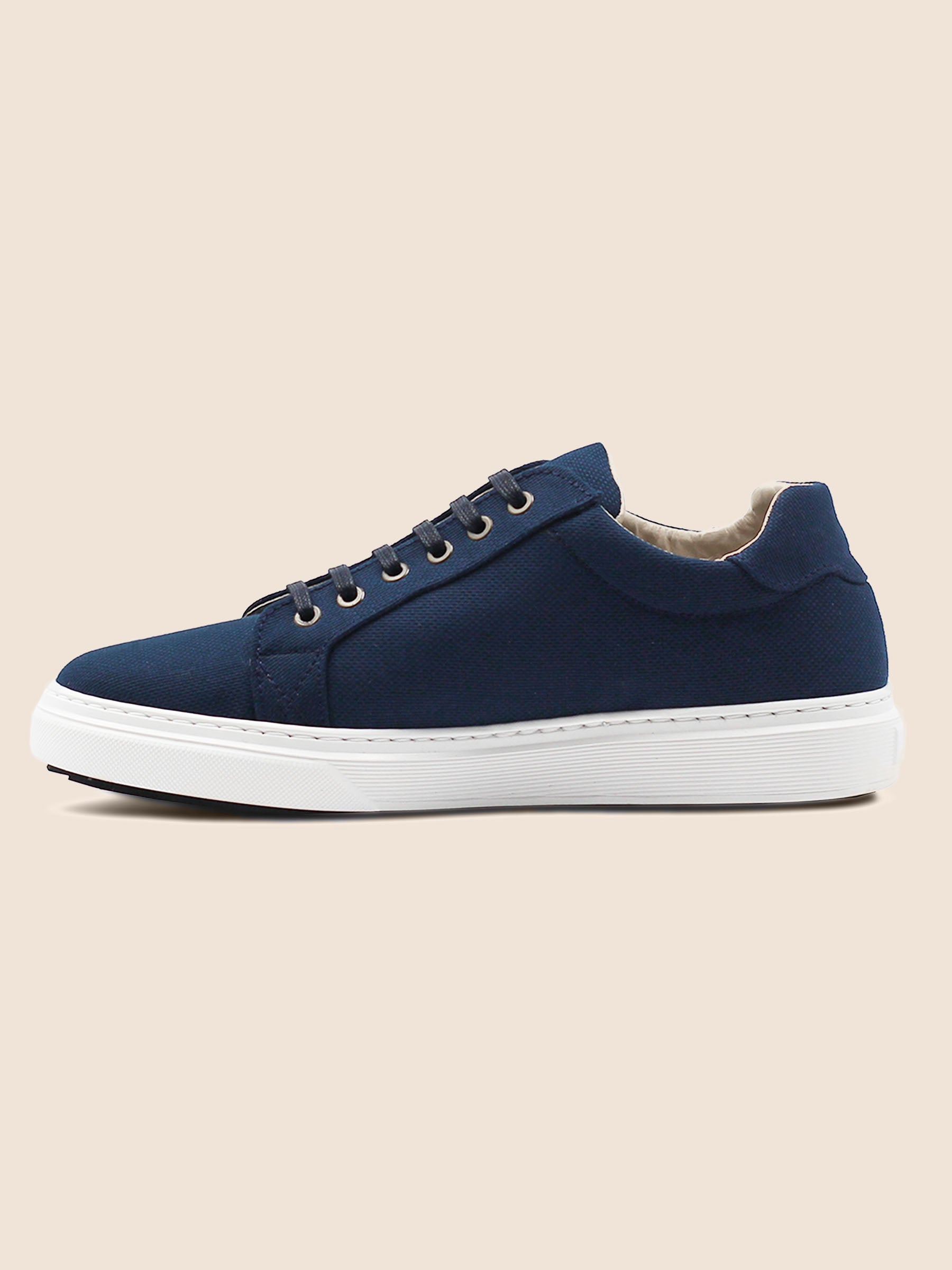 vue interieure baskets recyclees homme bleu jules & jenn