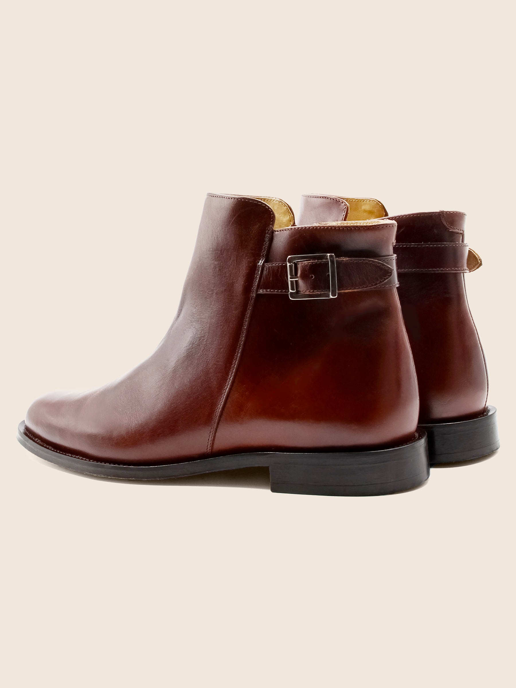vue arriere boots boucle cuir marron jules & jenn