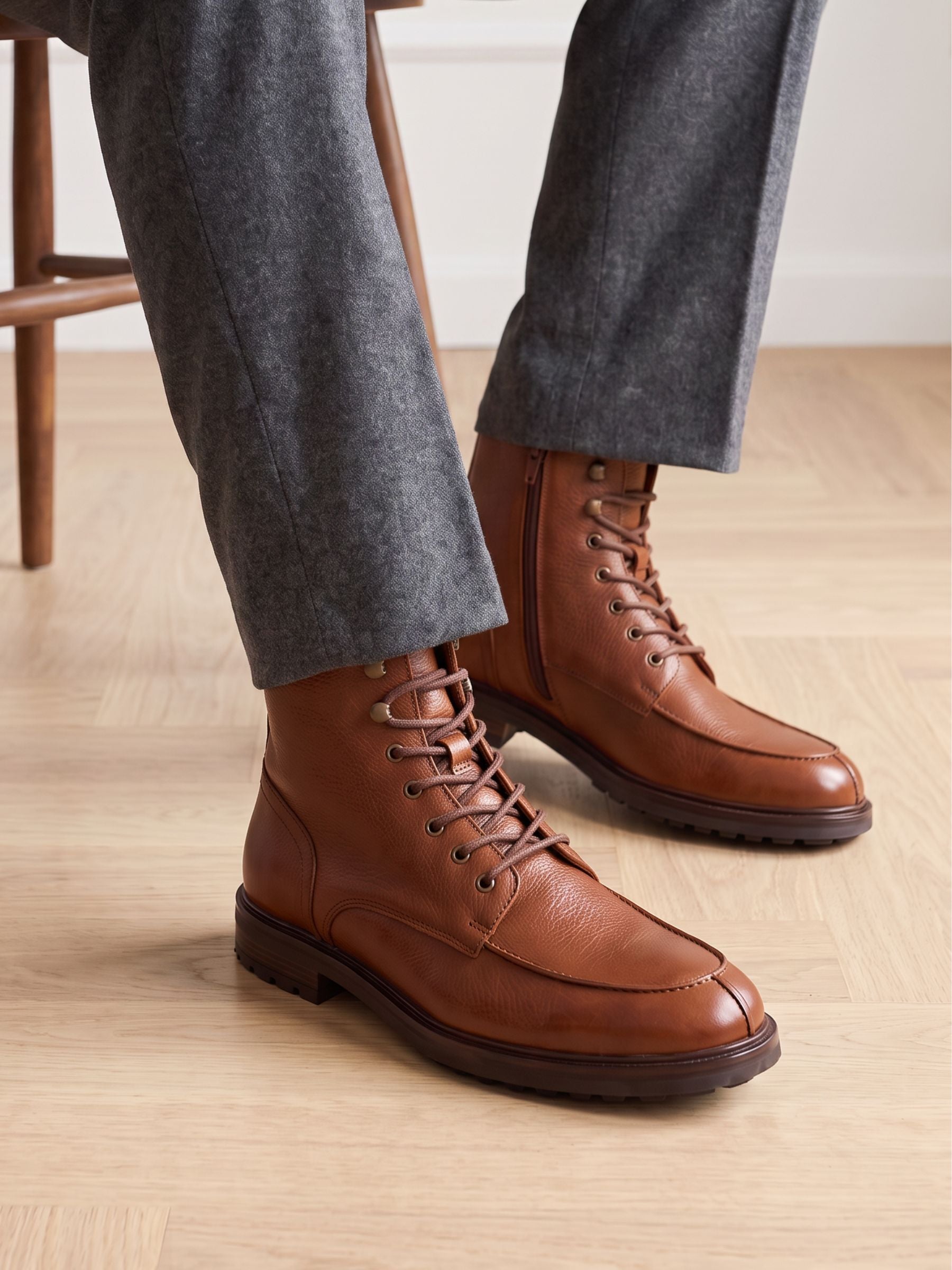vue portee boots plateau cuir graine cognac jules & jenn