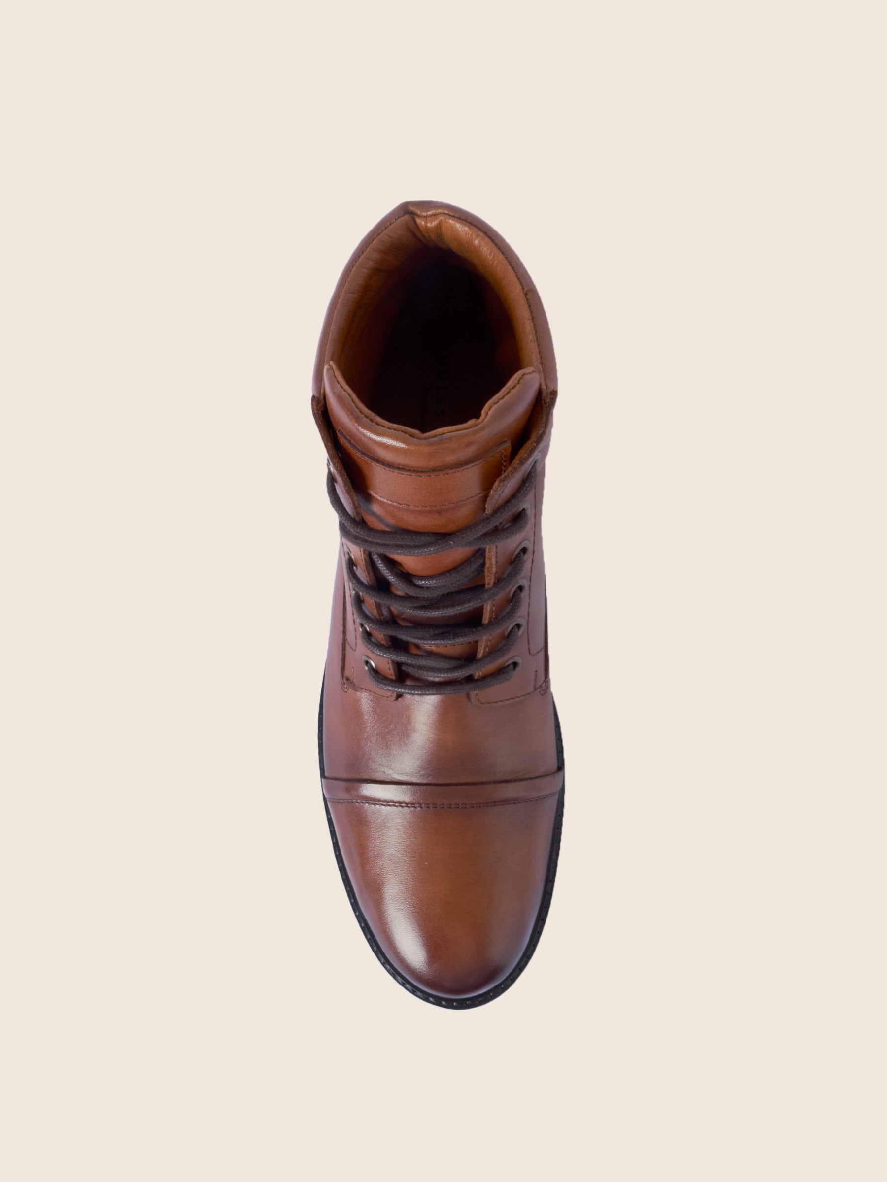 vue dessus boots rangers cuir cognac jules jenn