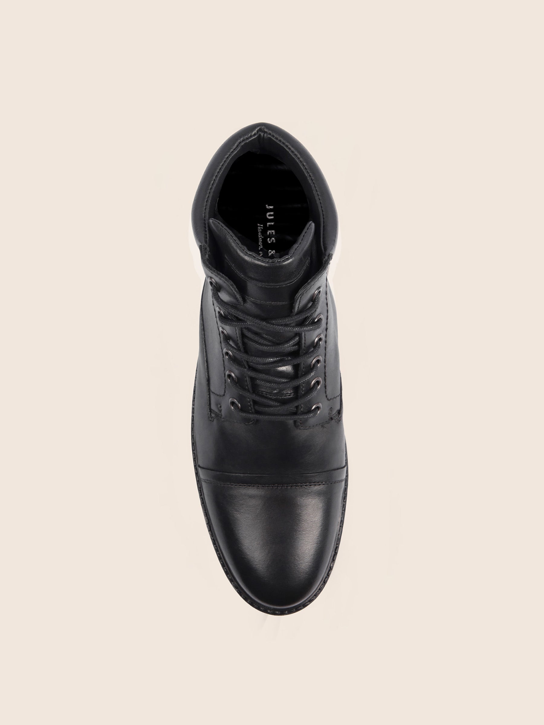 vue dessus boots rangers cuir noir jules jenn