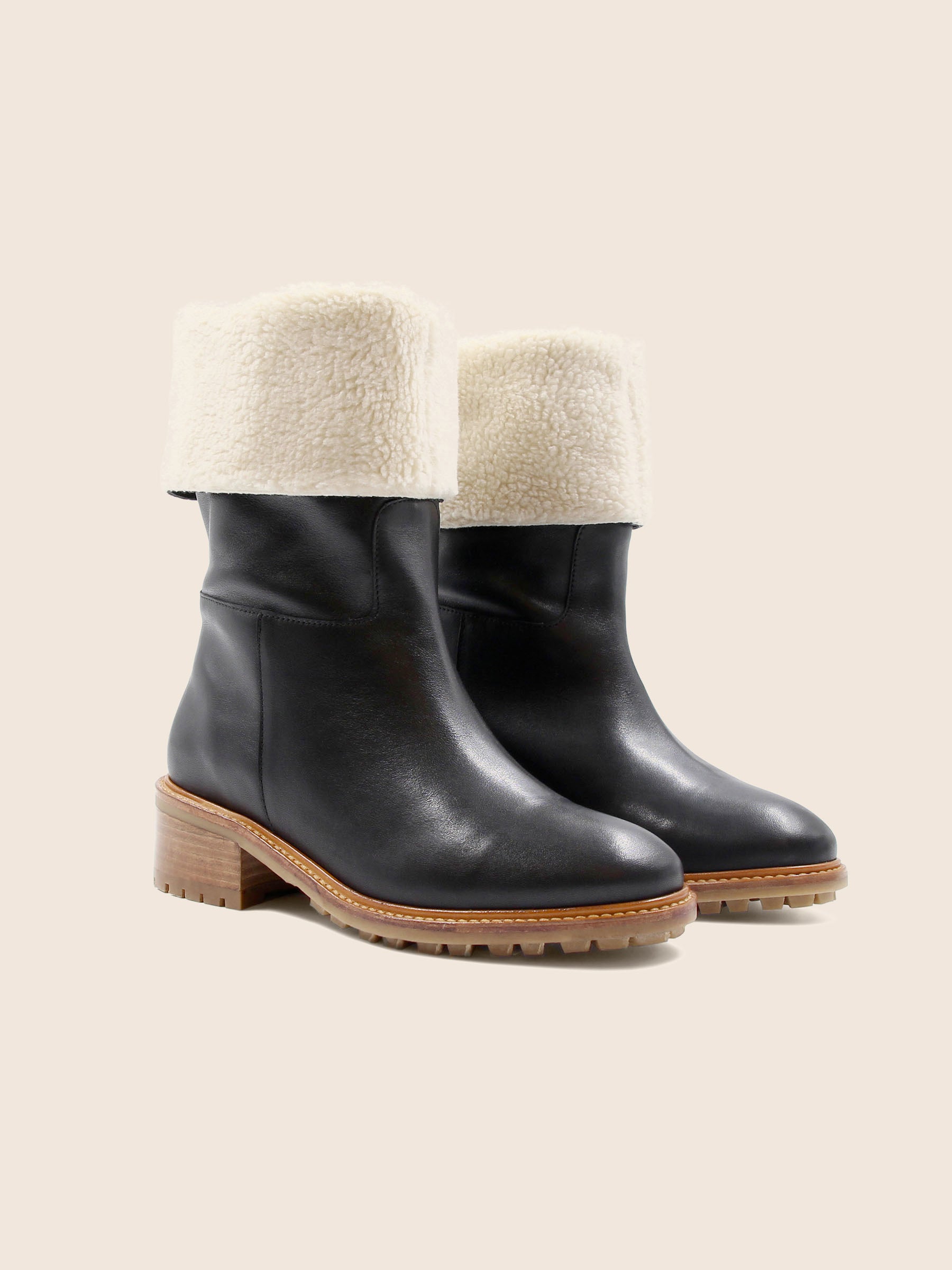bottes fourrees cuir noir jules & jenn