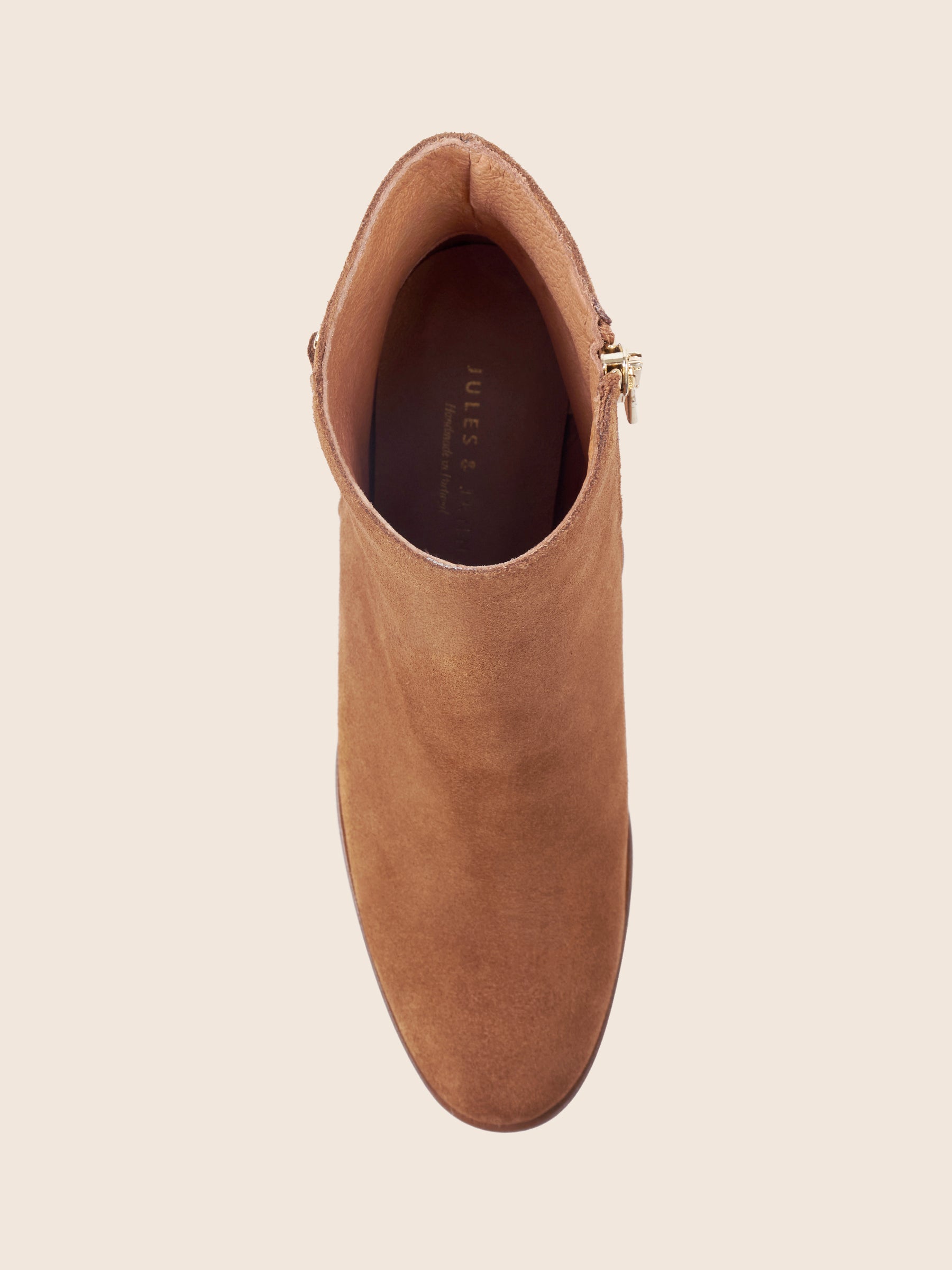 photo vue dessus bottines bijoux talon zelie cuir daim cognac jules jenn