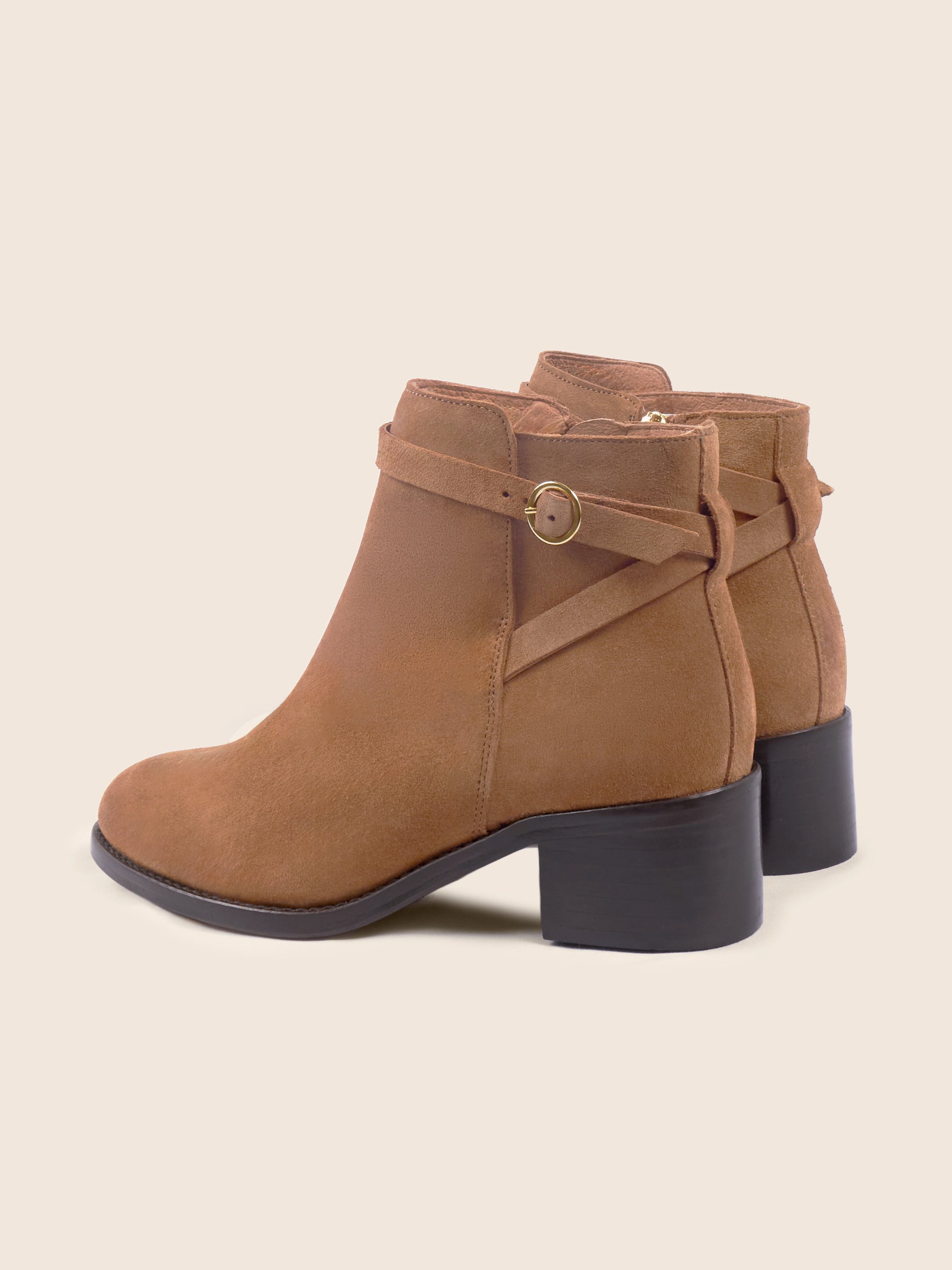 photo vue arrière bottines cavalieres cuir daim camel jules jenn