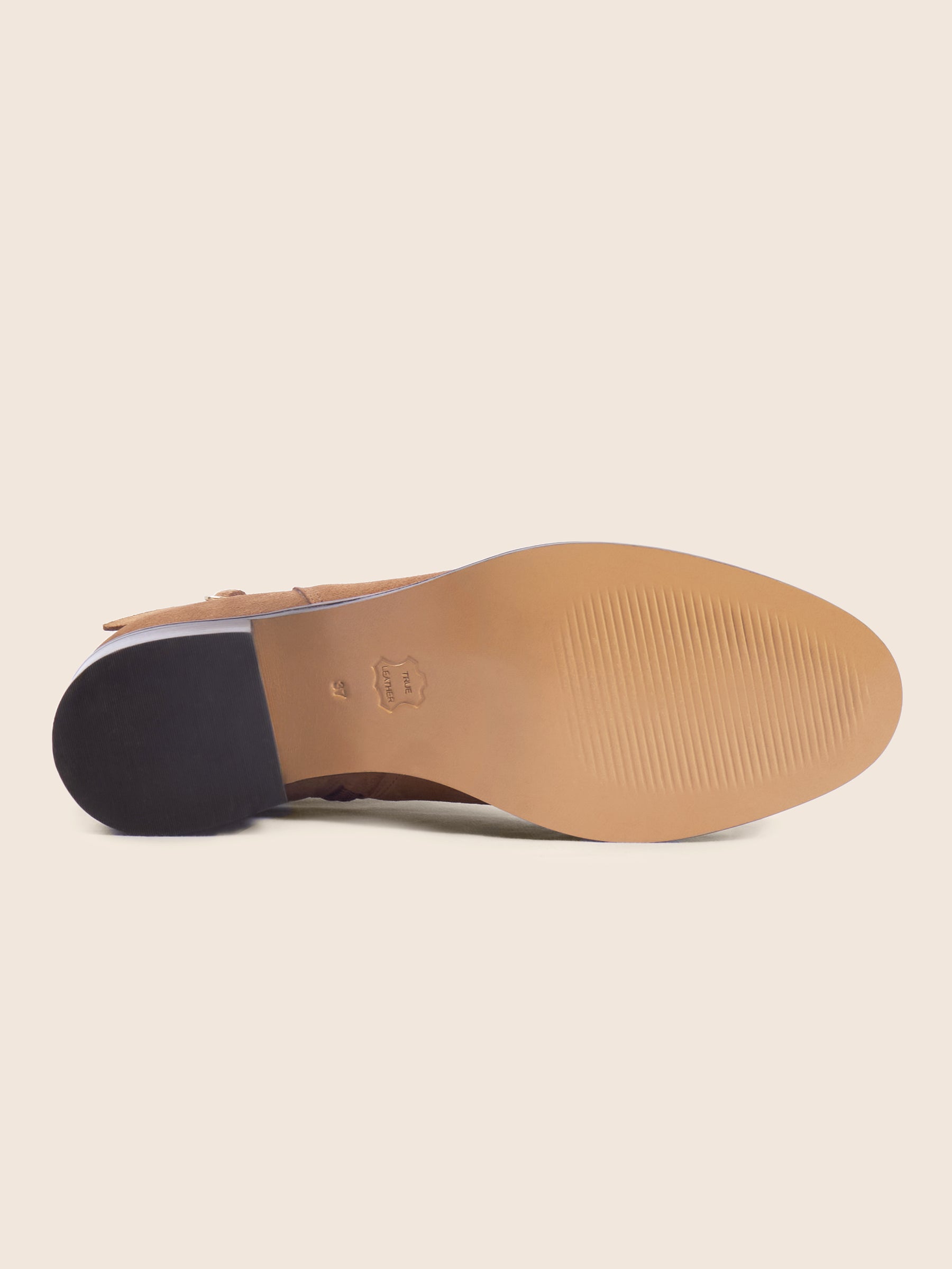 photo vue dessous bottines cavalieres cuir daim camel jules jenn