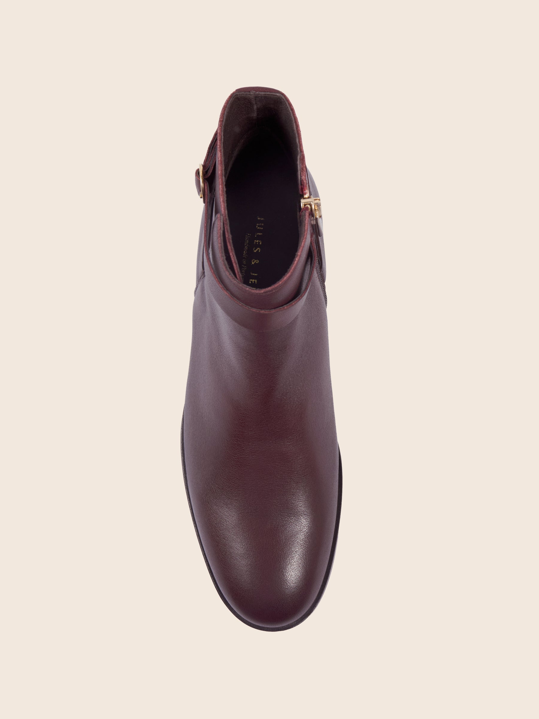 photo vue dessus bottines cavalières plates cuir bordeaux jules jenn