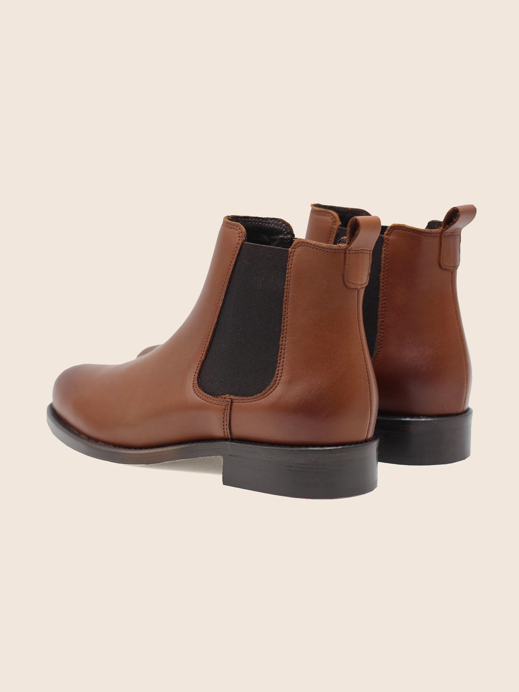 vue arrière bottines chelsea plates cuir camel