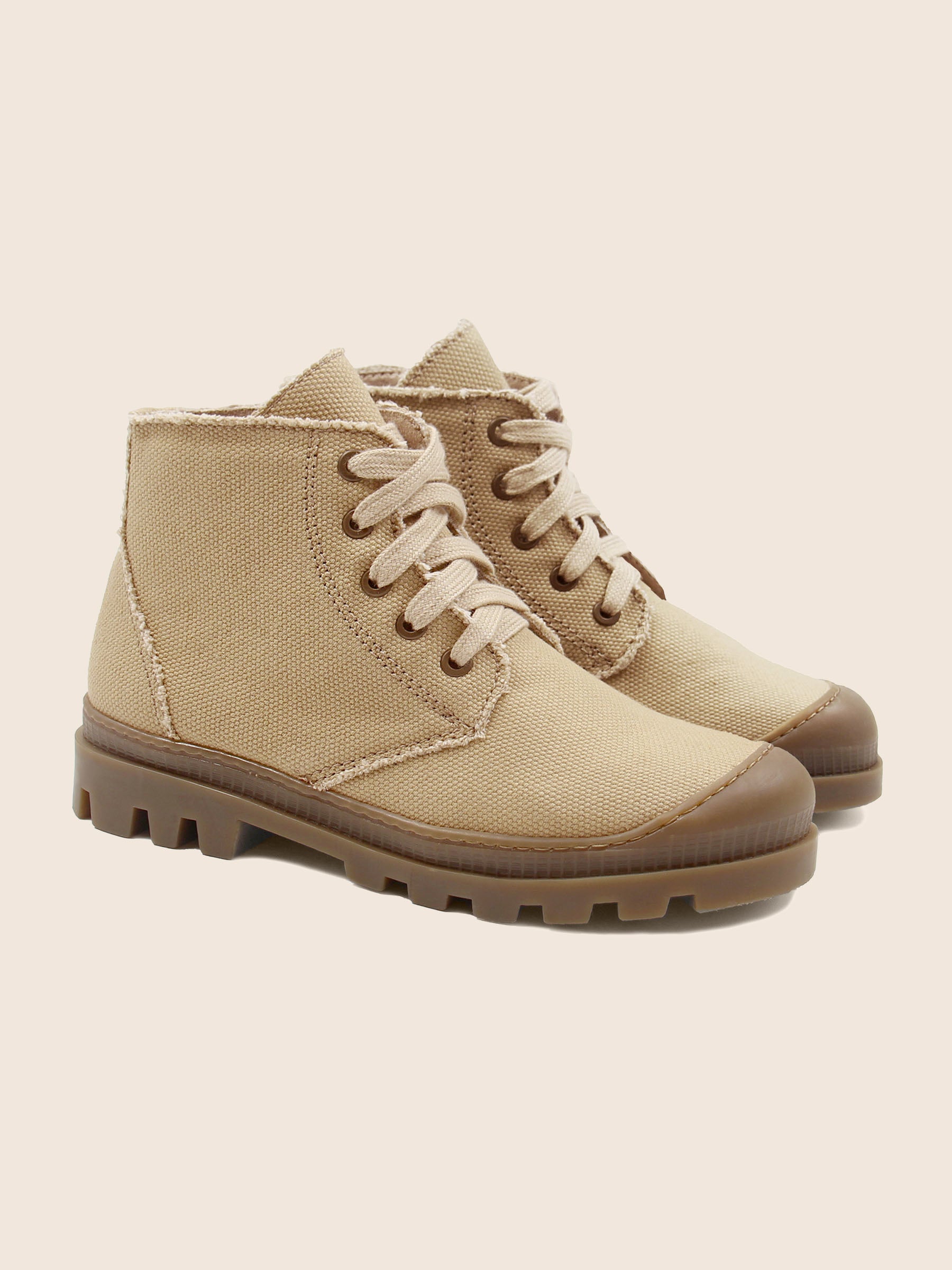 bottines a lacet crantees toile recyclee camel jules & jenn