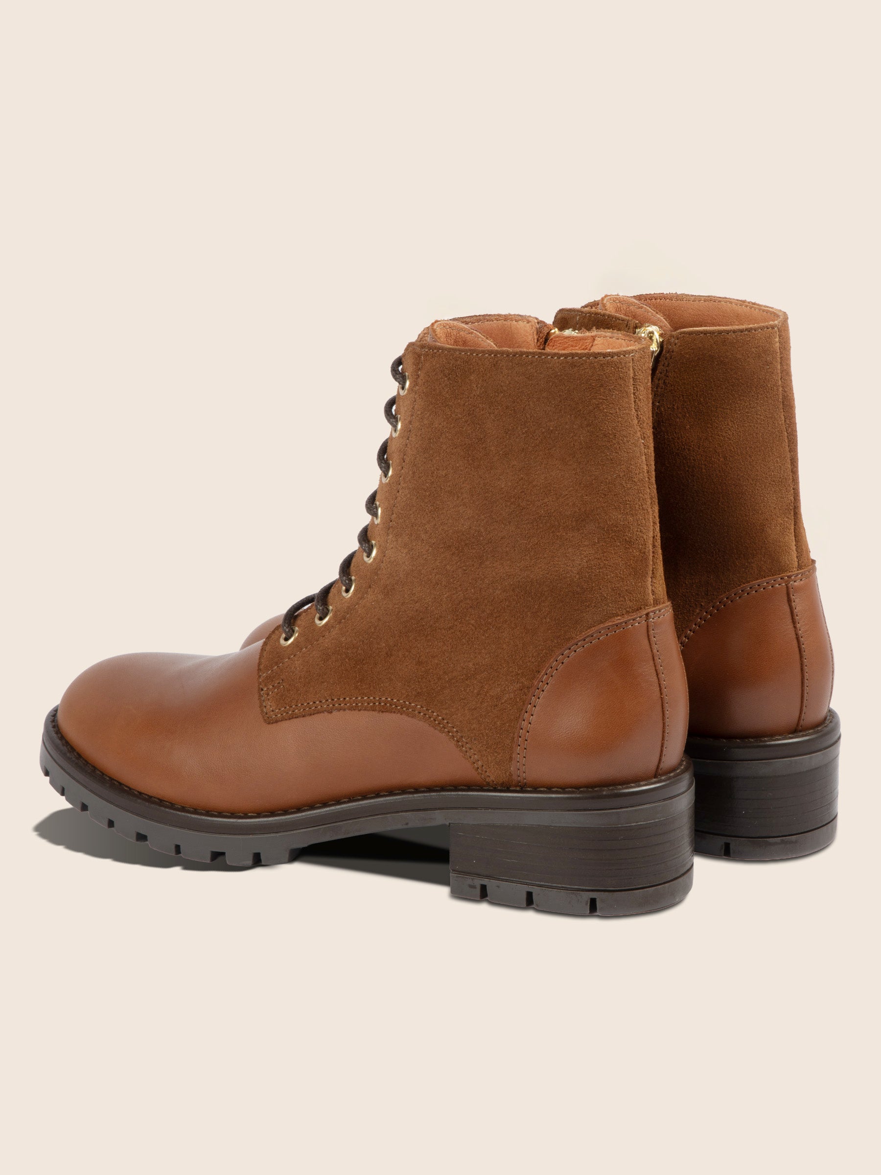 vue arrière bottines à lacet cuir camel jules&jenn