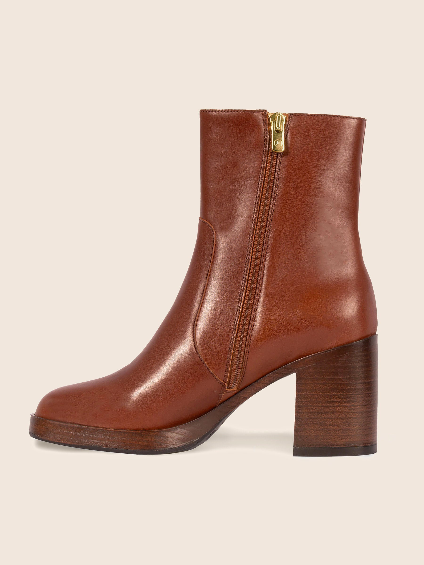 vue intérieure bottines plateforme cuir camel jules & jenn