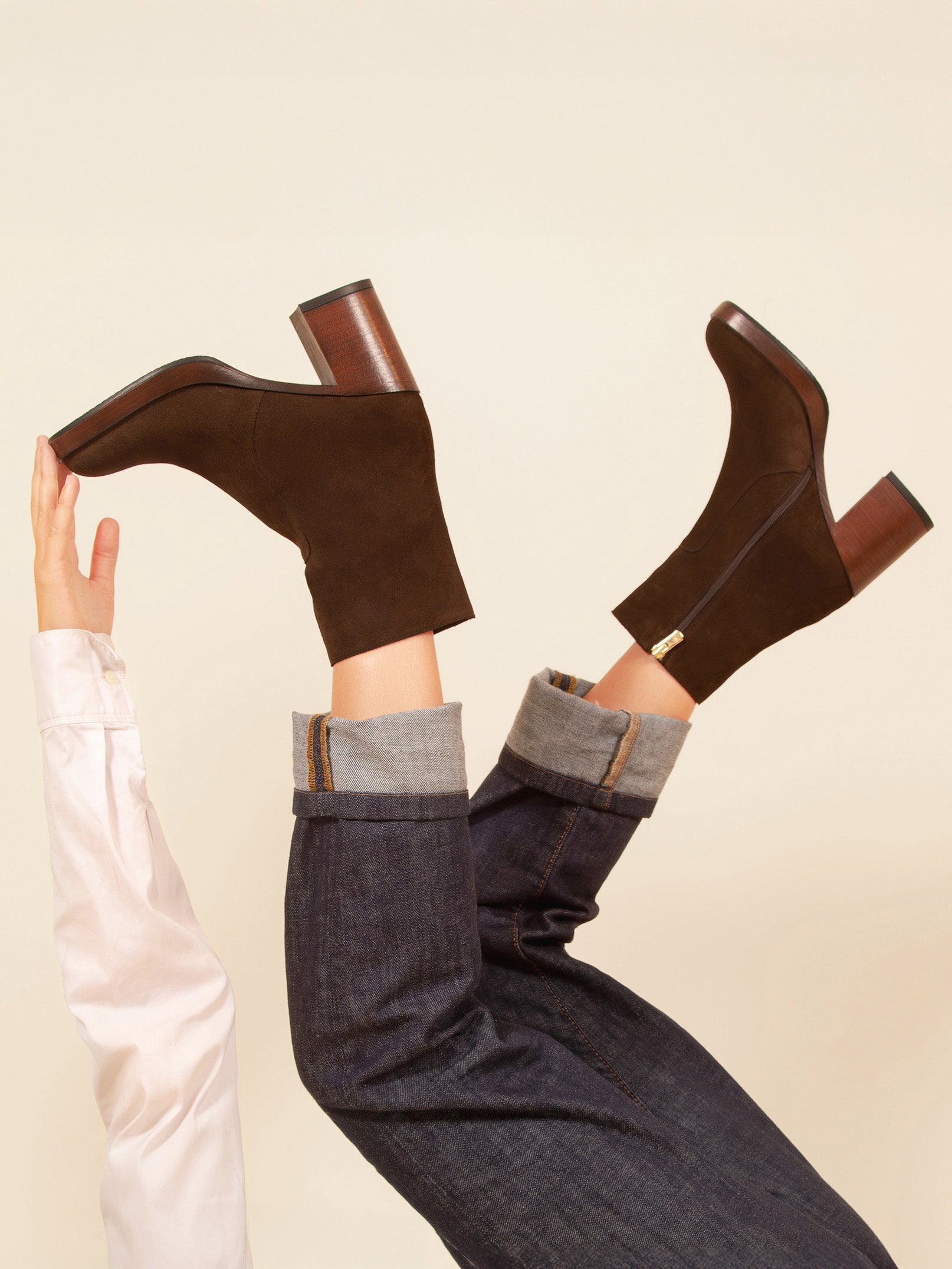 vue portée bottines plateforme cuir daim marron jules & jenn