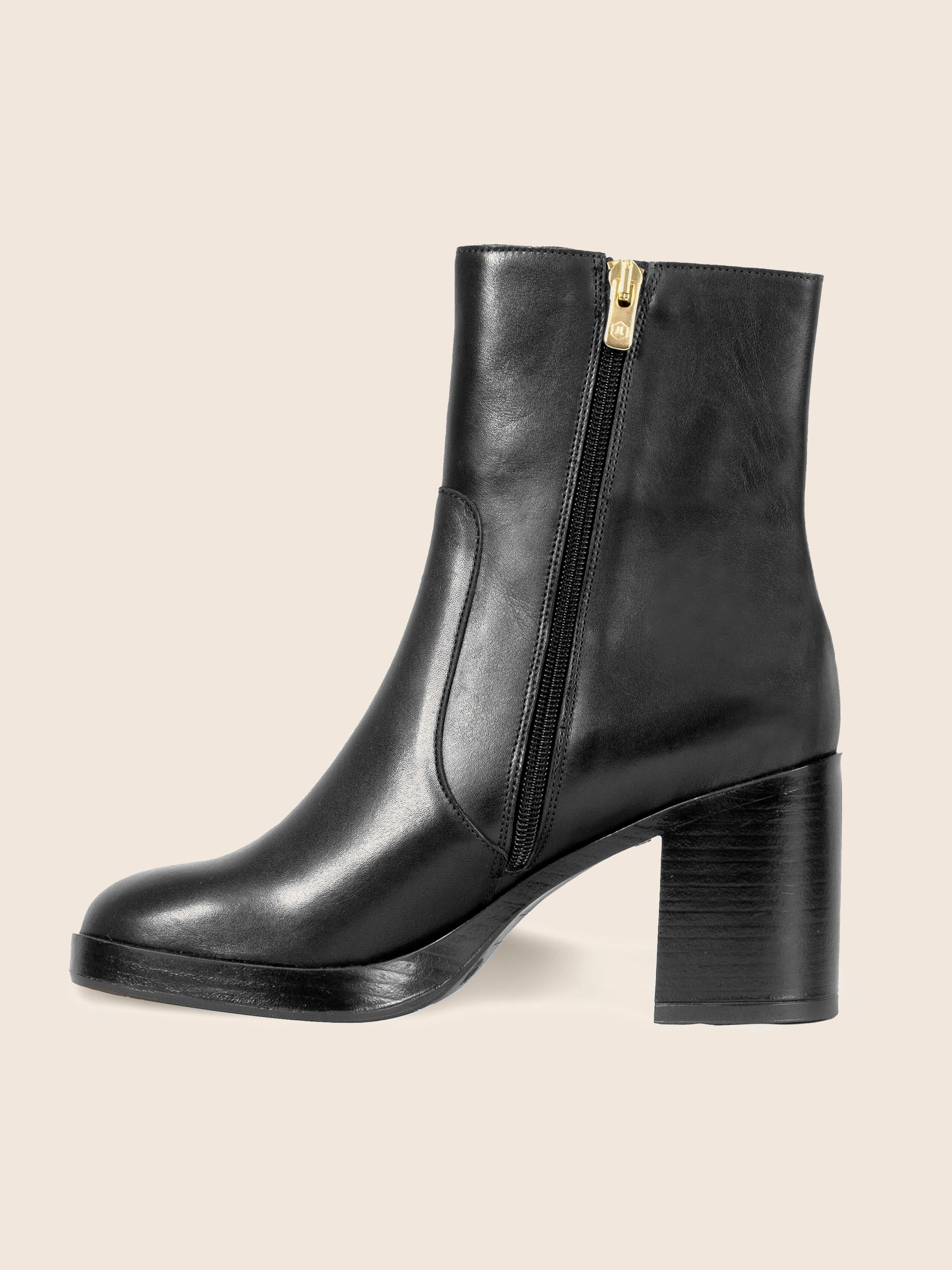 vue interieure bottines plateforme cuir noir jules & jenn