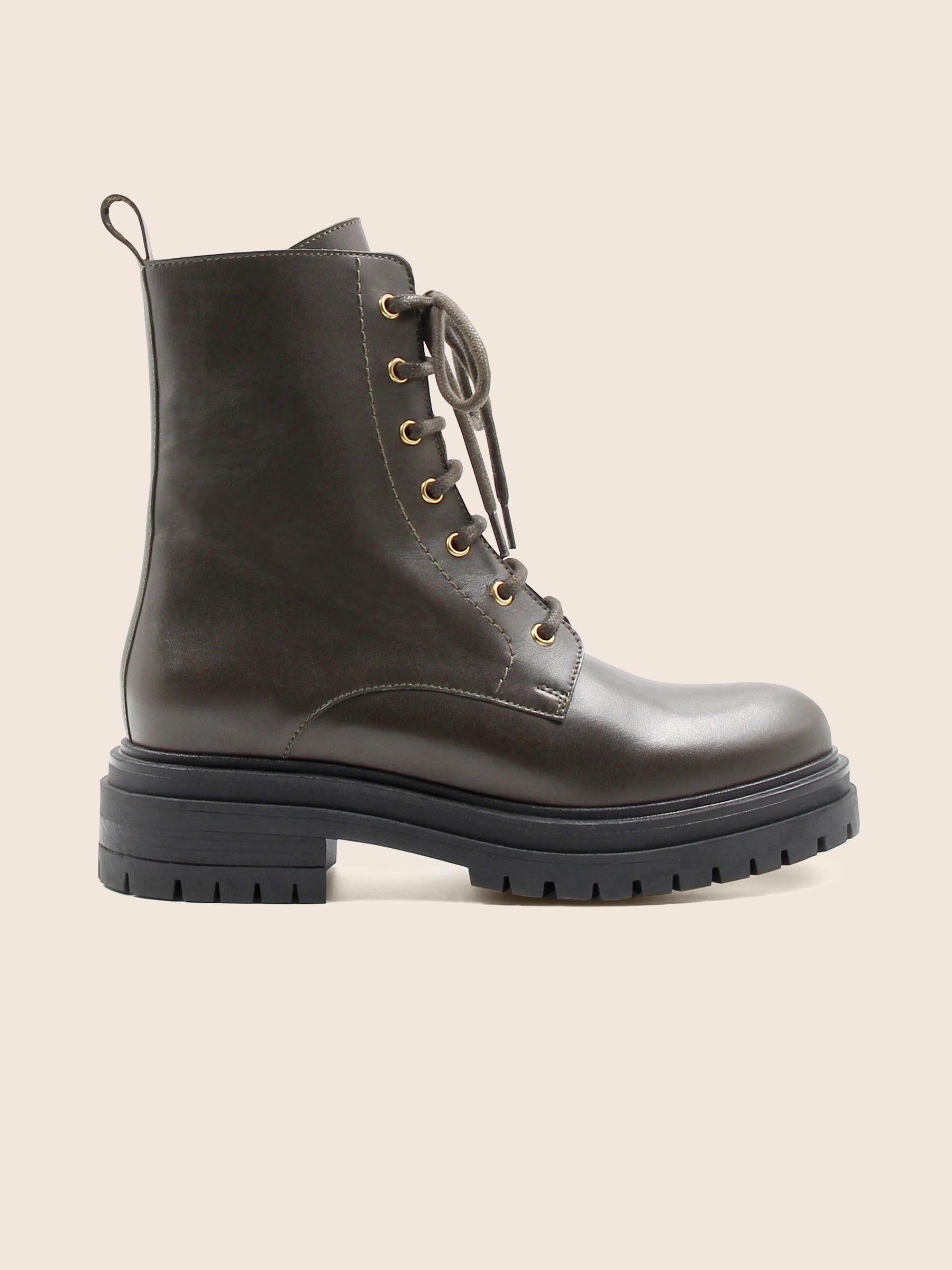 vue profil bottines ranger crantees cuir kaki jules & jenn