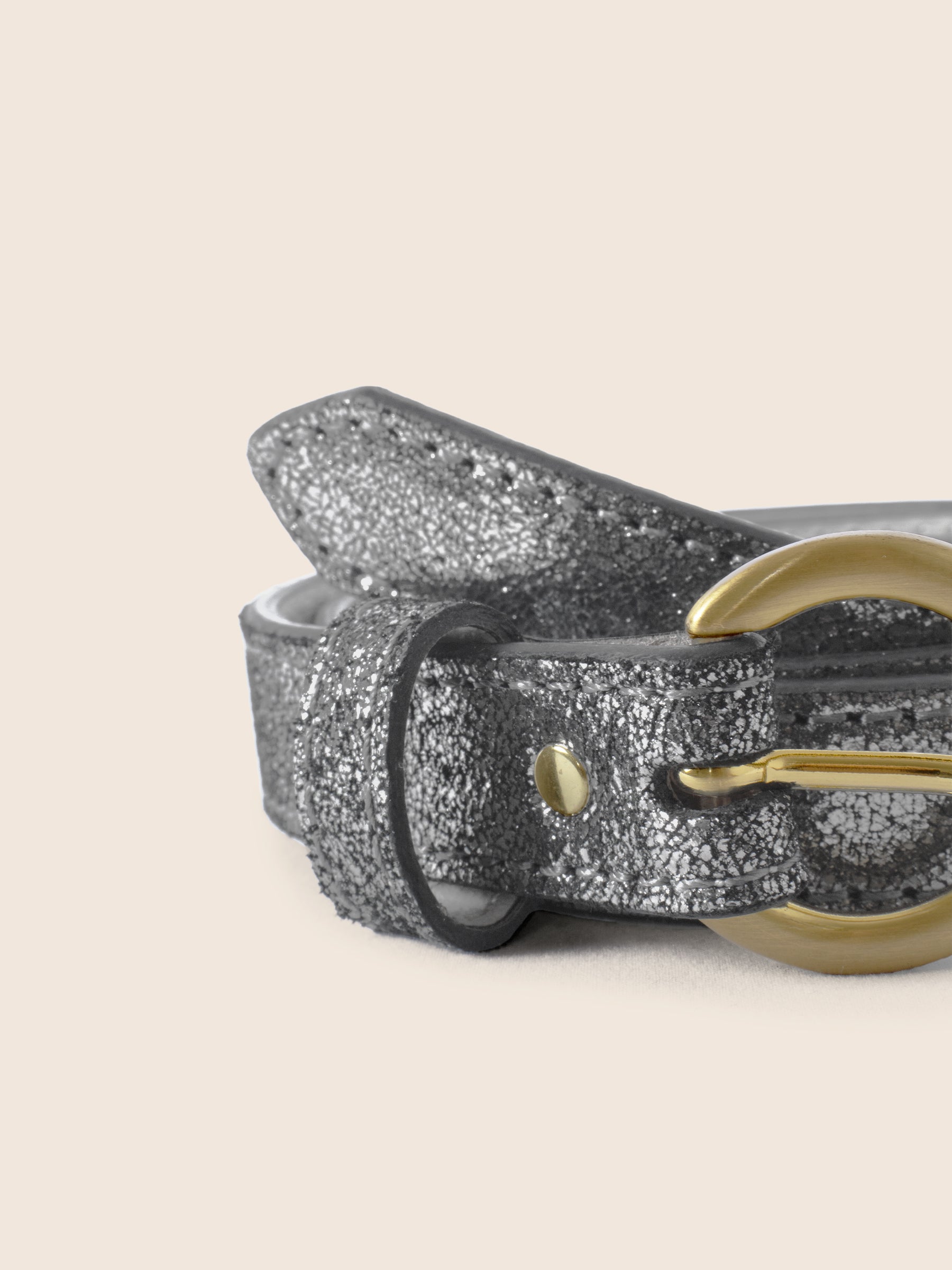 vue serrée ceinture boucle or cuir argenté métallisé 