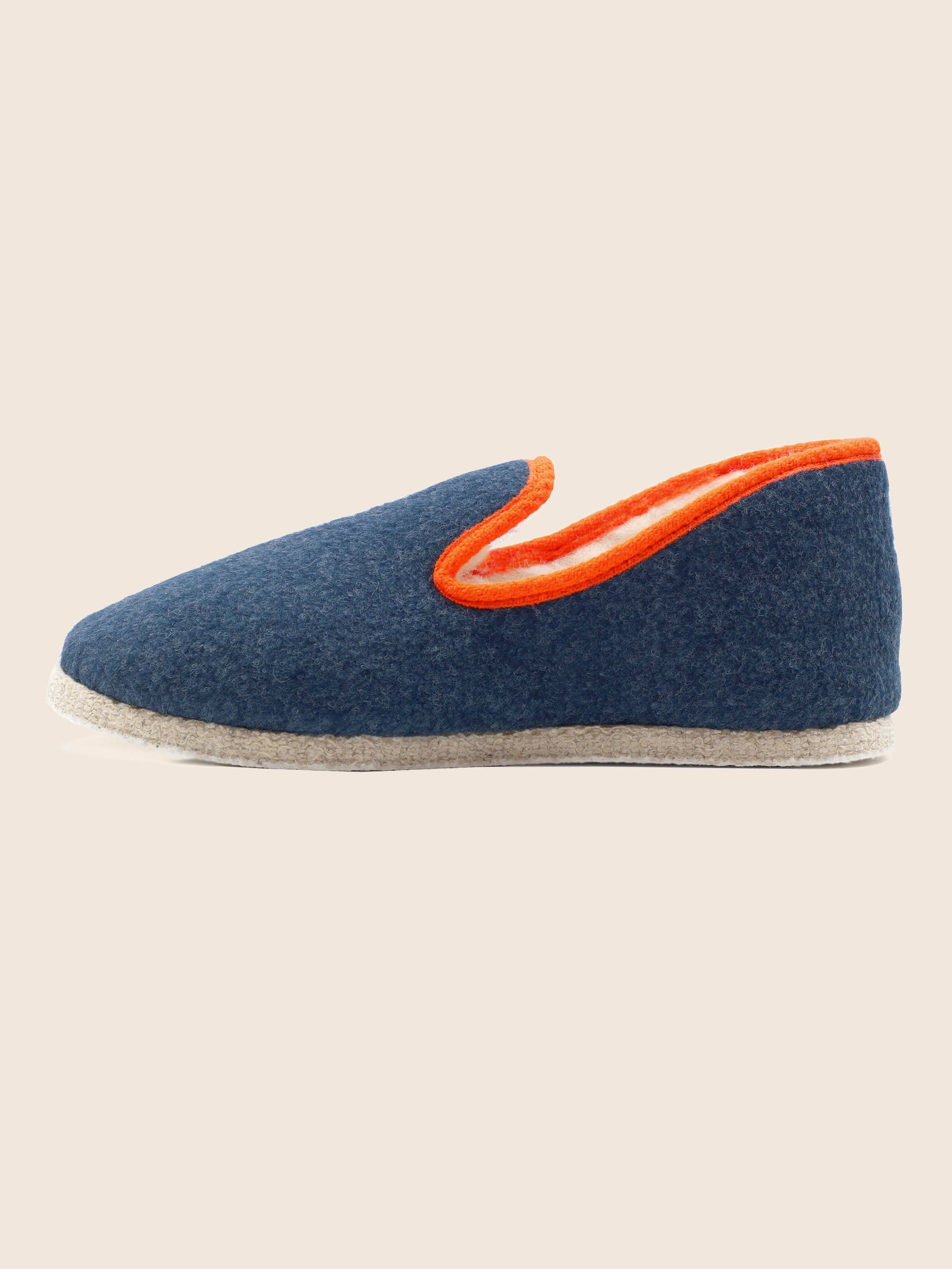 vue interieur charentaises bleu denim orange jules & jenn
