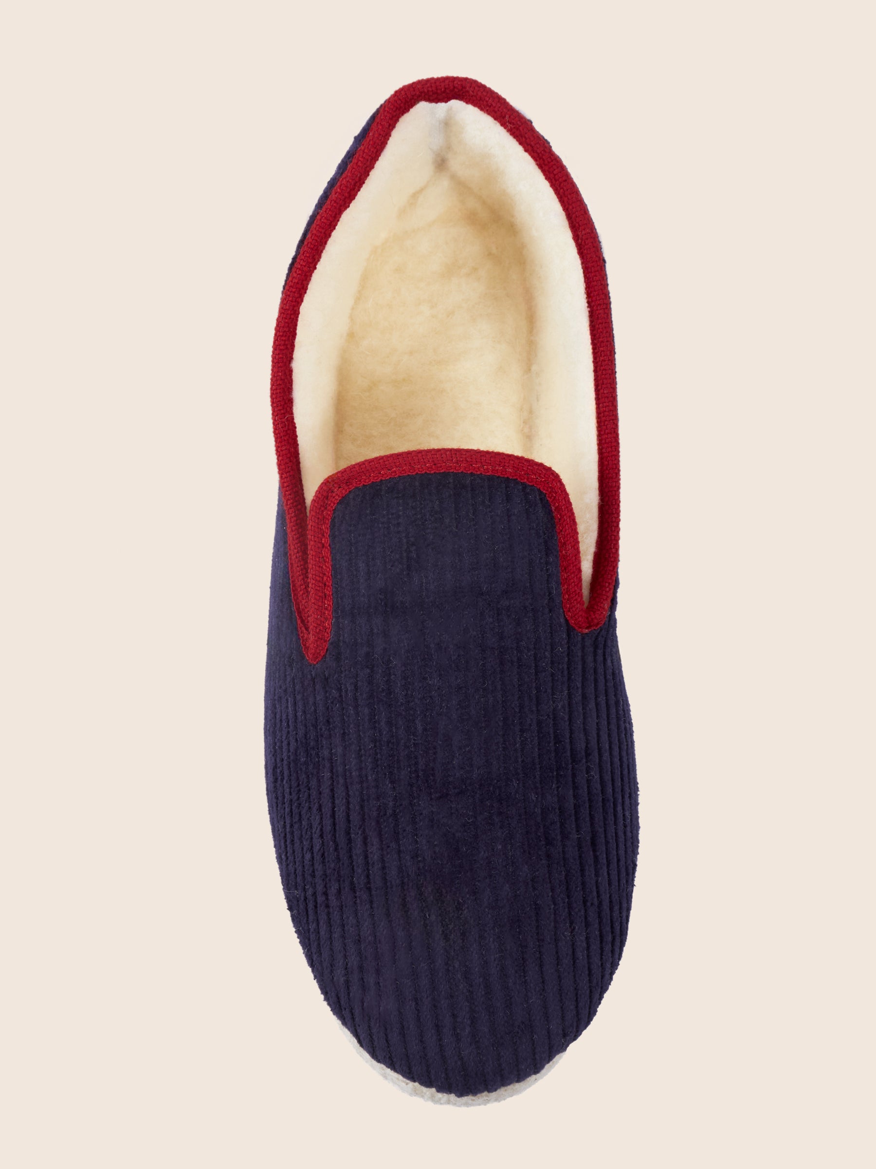 vue dessus charentaises velours cotele bleu rouge jules & jenn