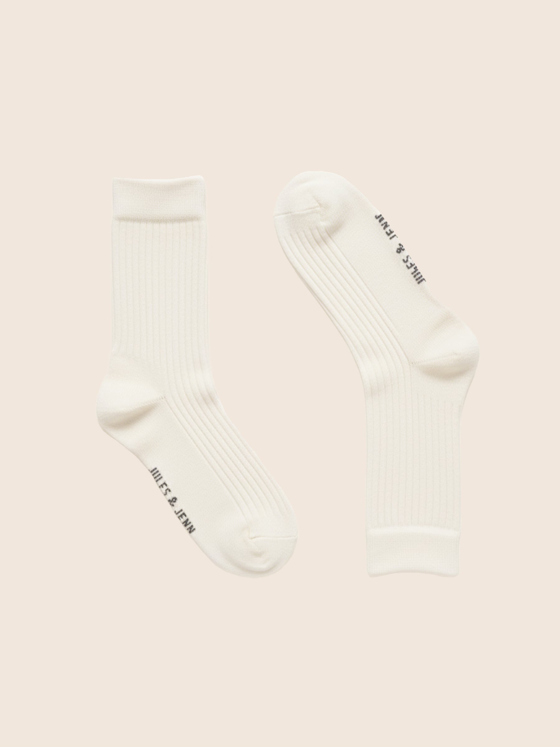 chaussettes cotelées écru jules jenn