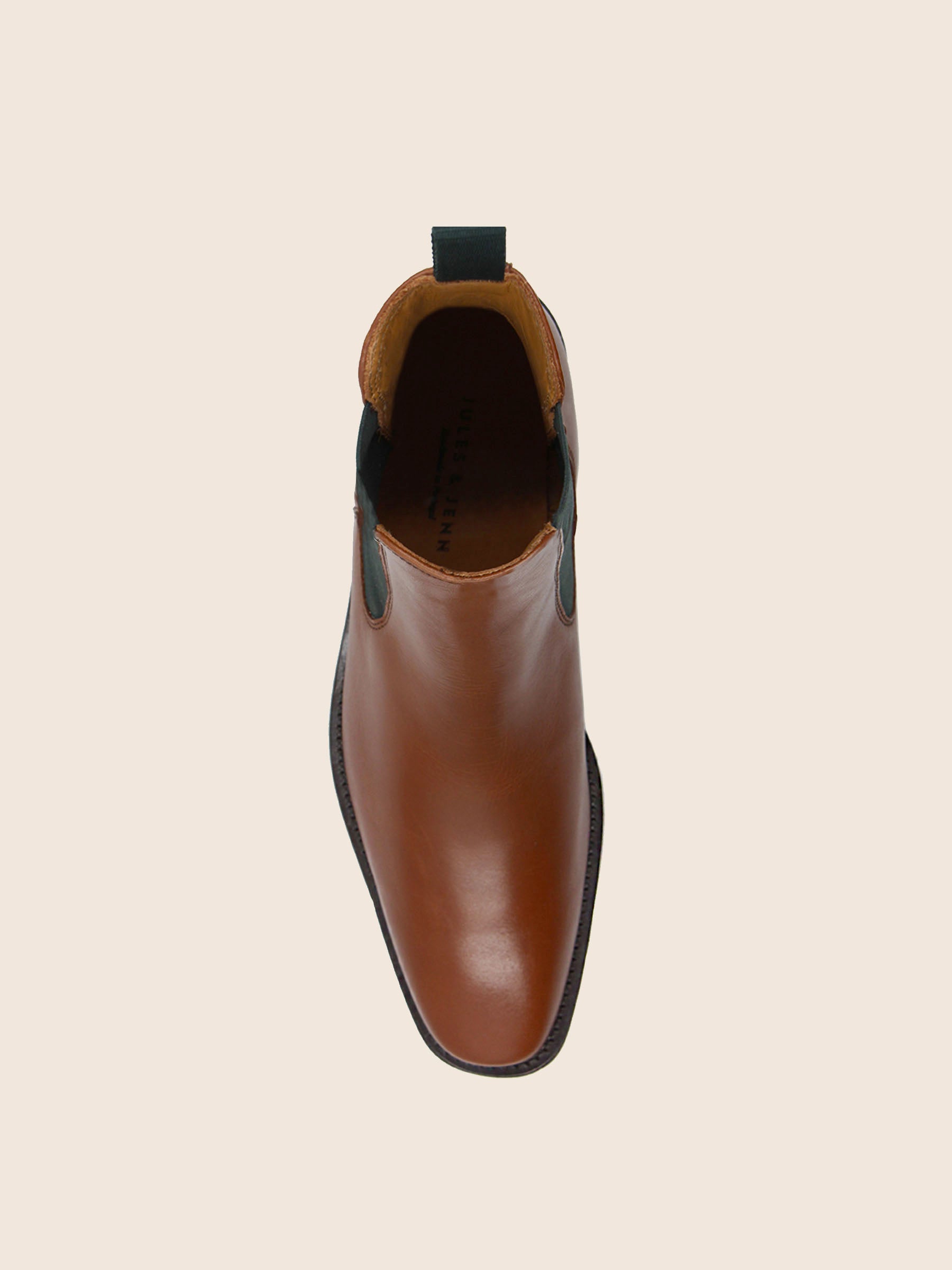 vue dessus chelsea boots cuir cognac vert jules & jenn