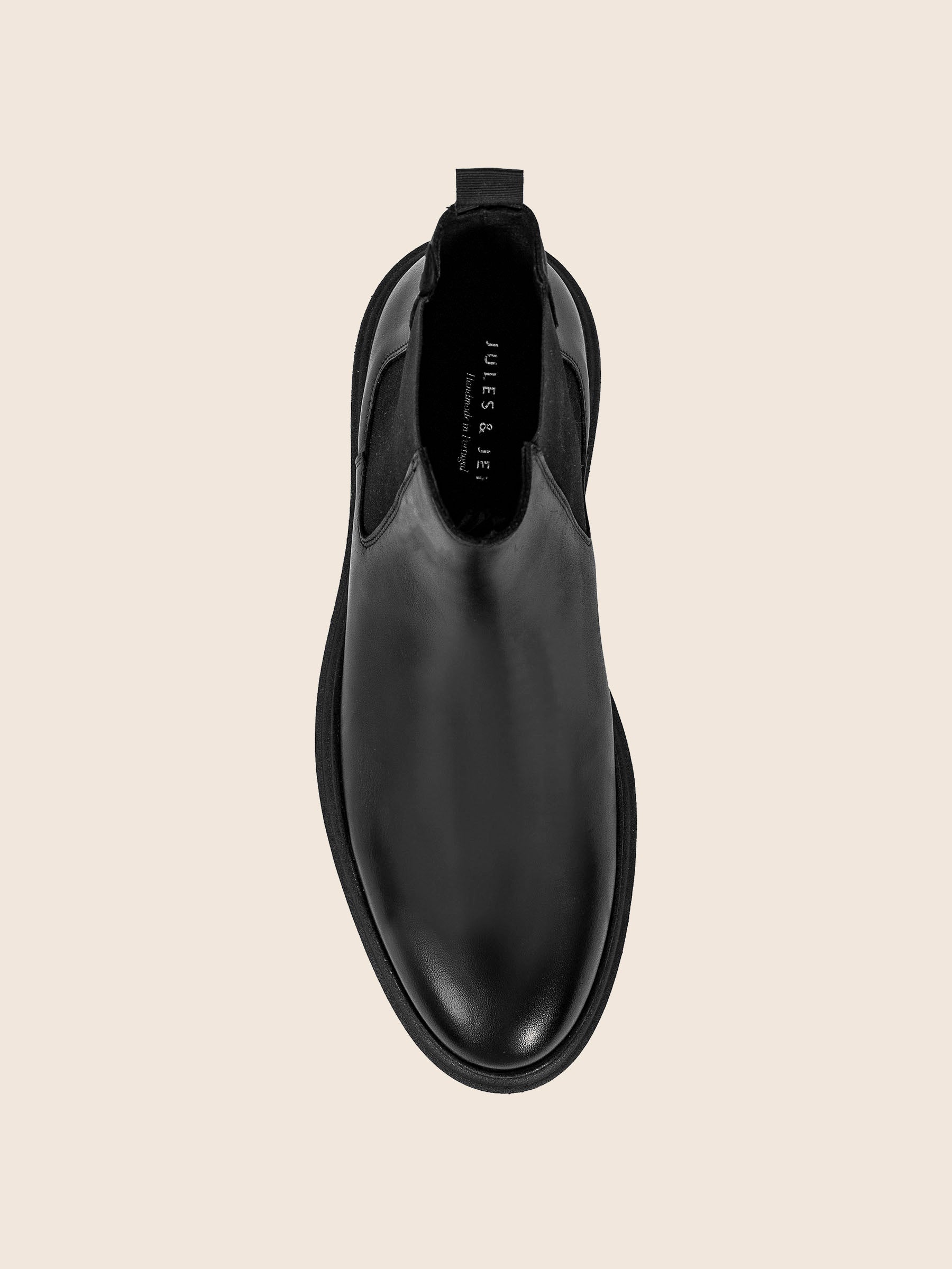 vue dessus chelsea boots gomme cuir noir jules & jenn
