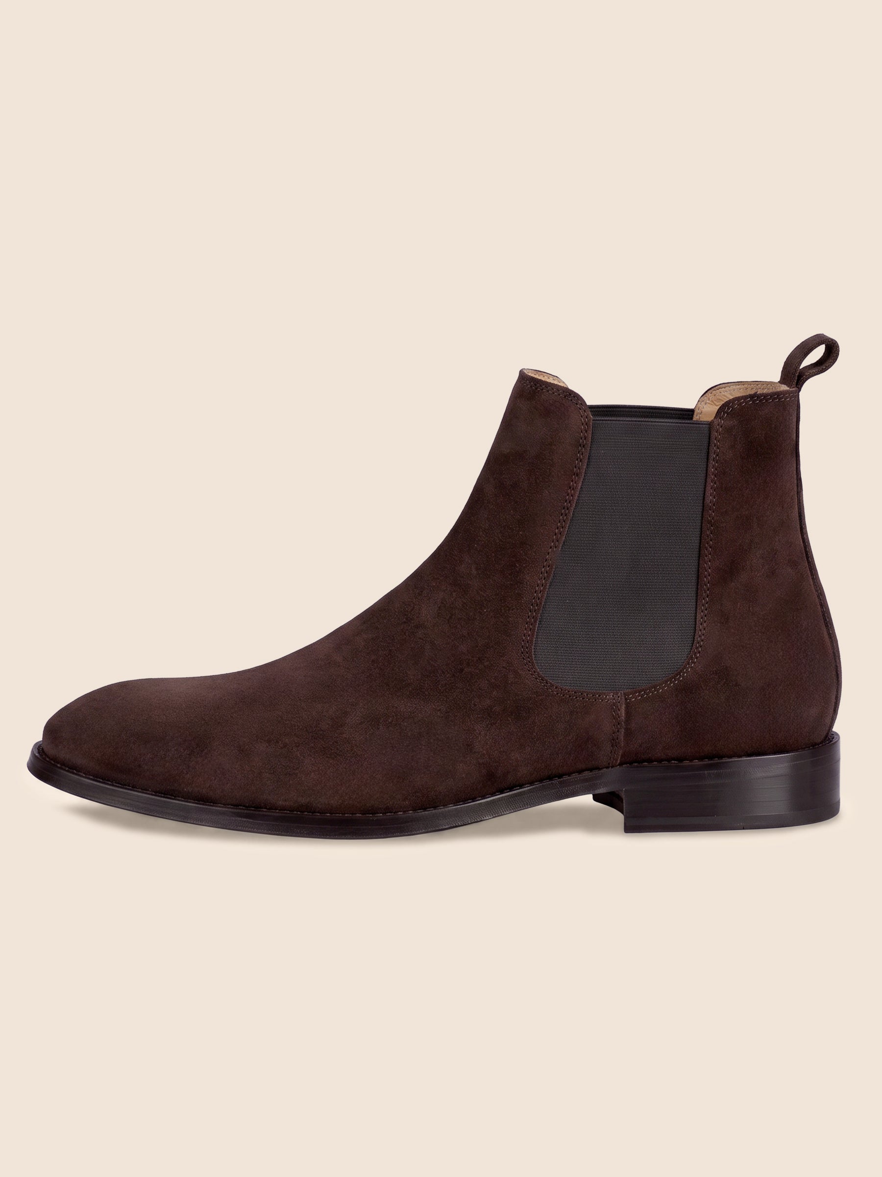 photo vue interrieure chelsea boots martin cuir daim marron jules jenn