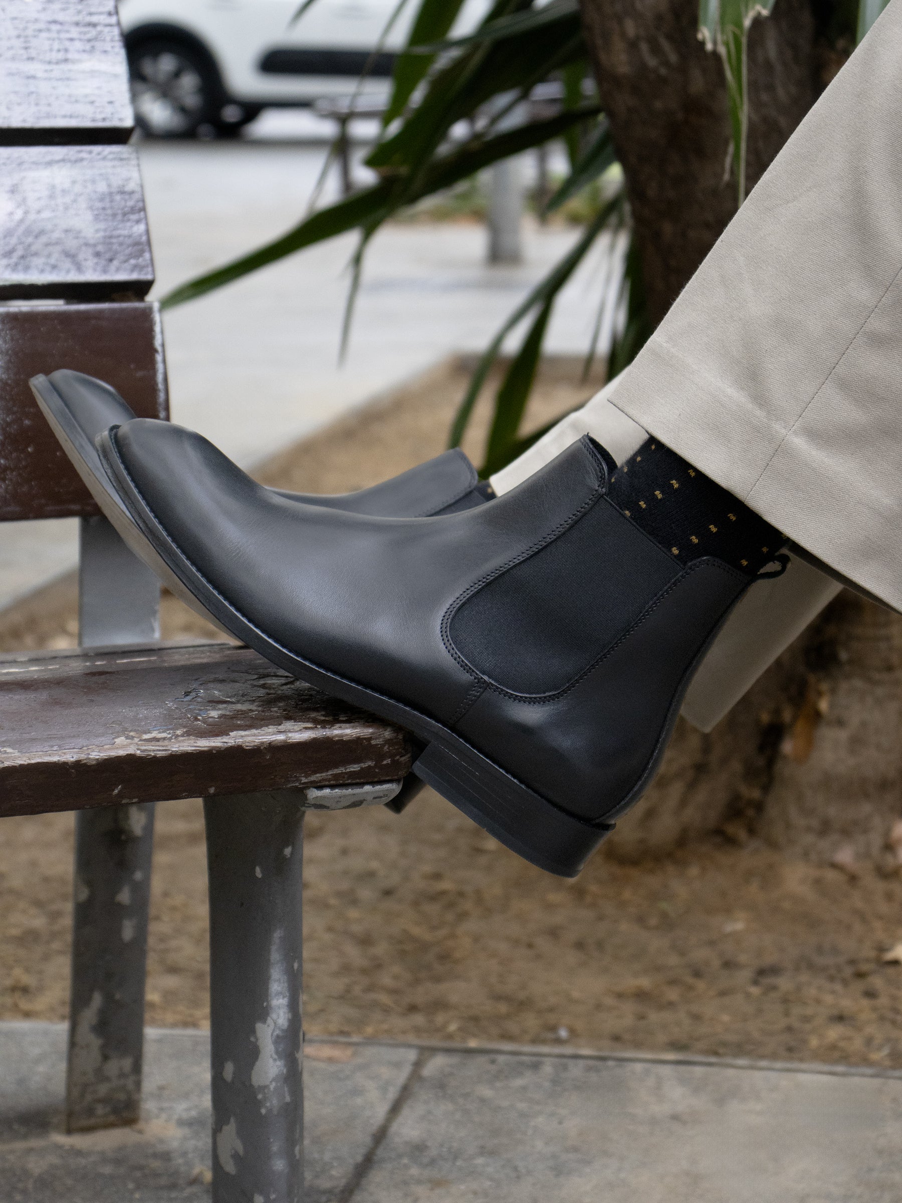 vue portée chelsea boots cuir noir jules&jenn